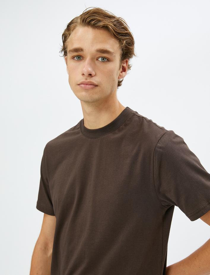  Basic Tişört Slim Fit Bisiklet Yaka Pamuklu