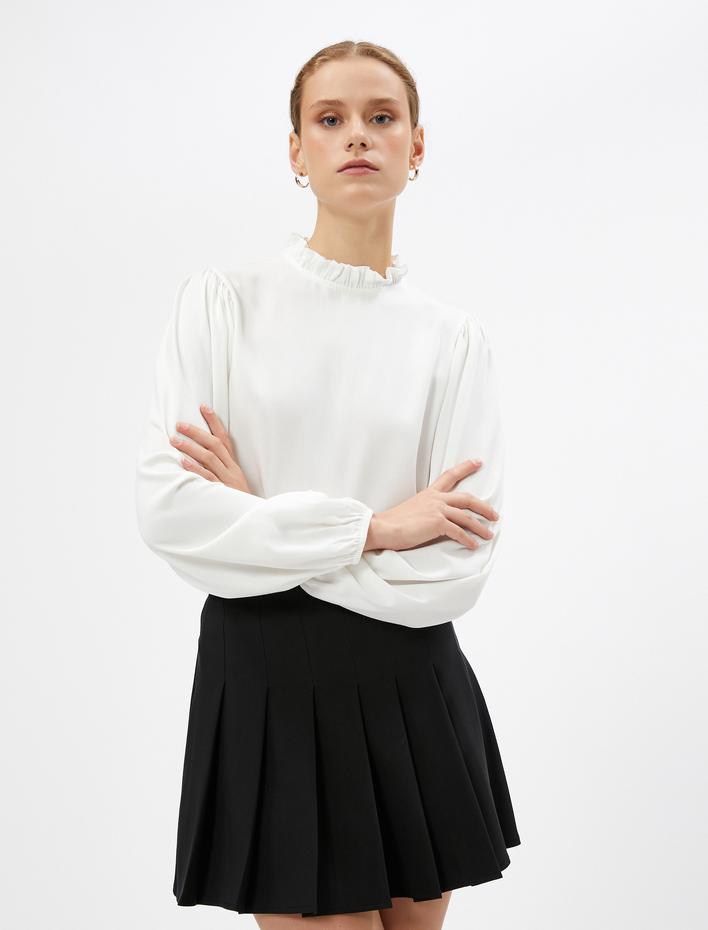  Balon Kollu Bluz Yakası Fırfırlı Kolları Lastikli Viskon