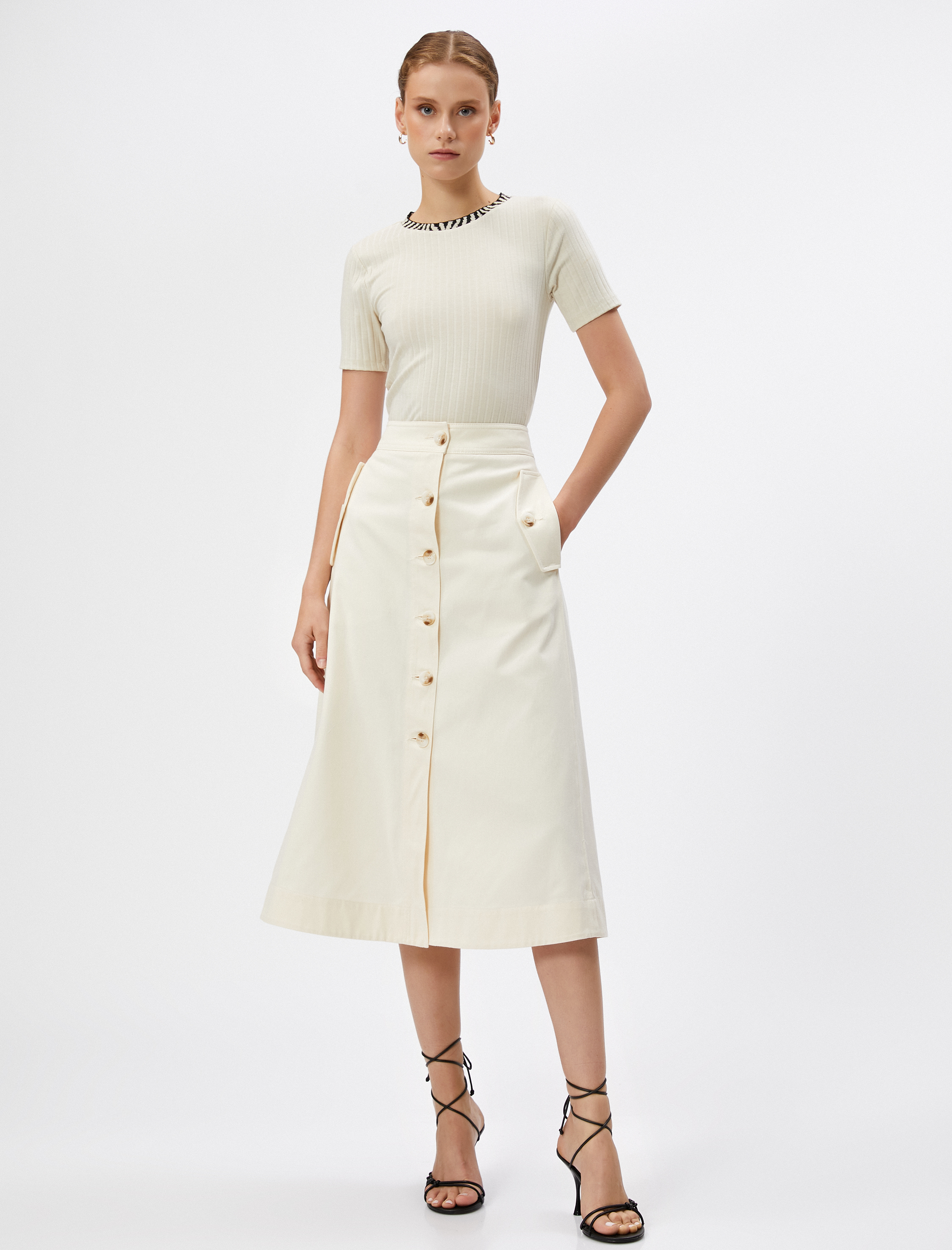   Midi Etek Cep Detaylı Düğmeli Yırtmaçlı Pamuklu