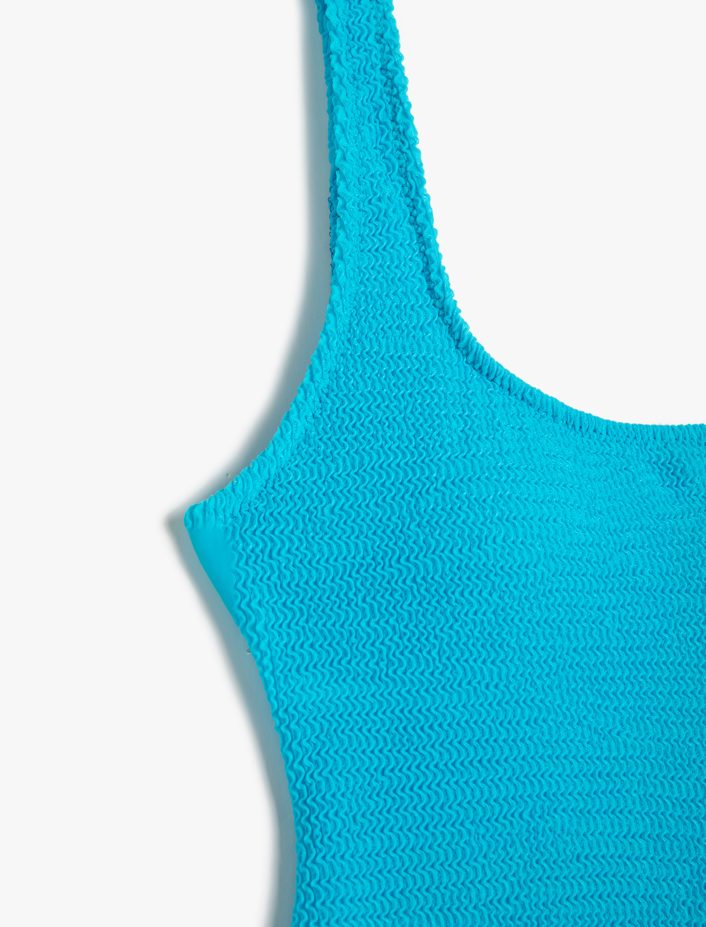   Dokulu Mayo U Yaka Askılı