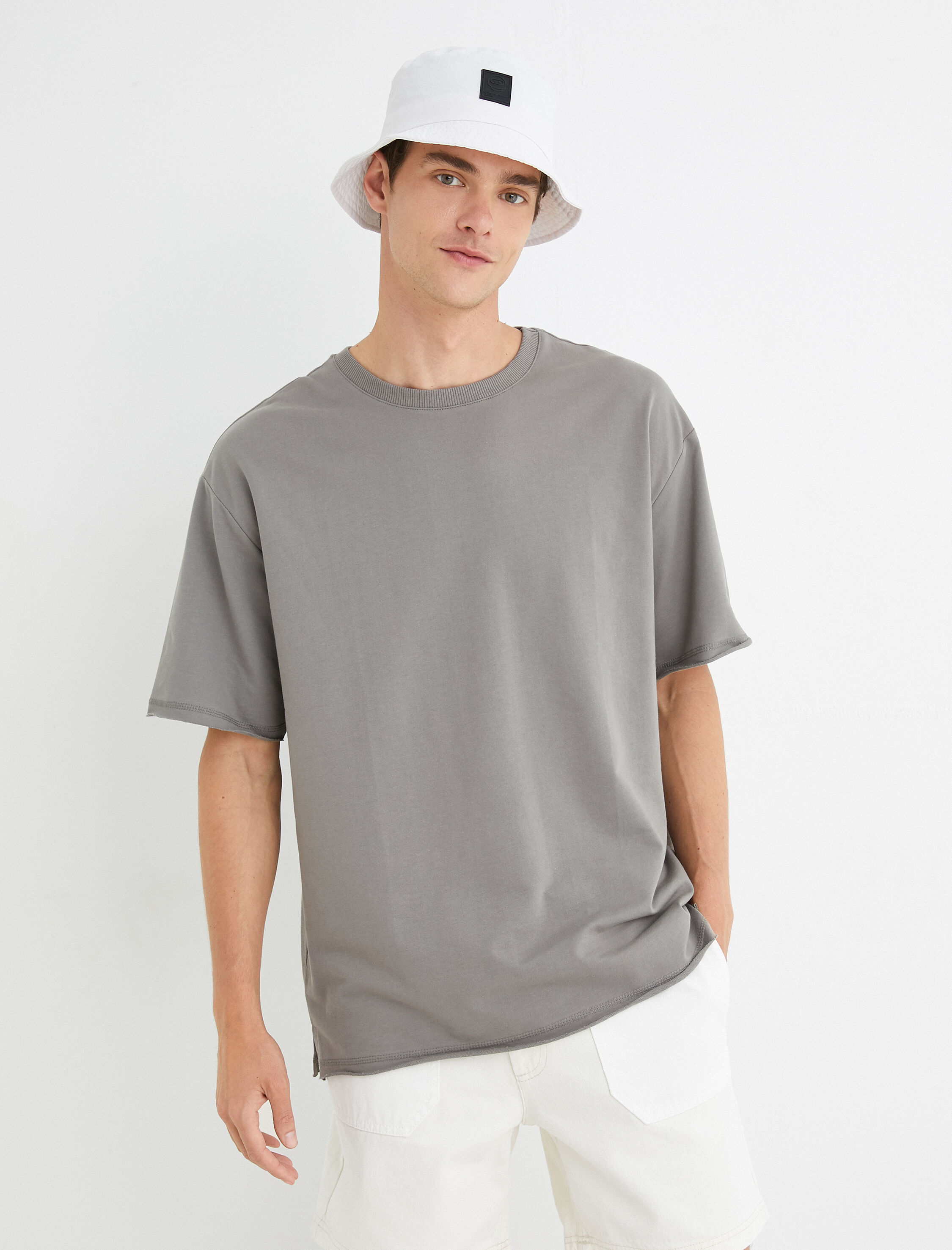   Basic Oversize Tişört Bisiklet Yaka Kısa Kollu