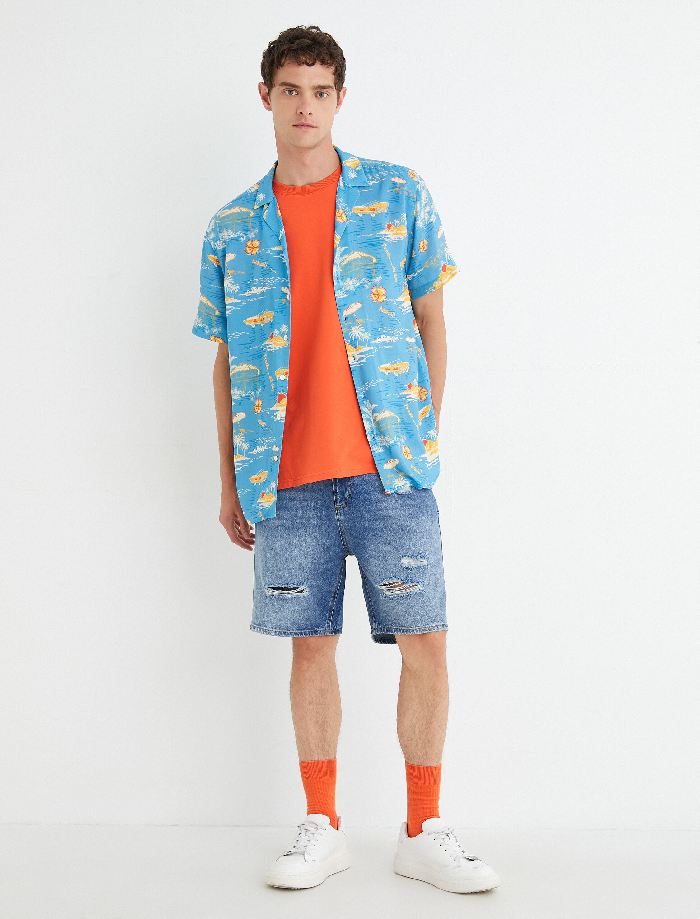   Kısa Kollu Gömlek Devrik Yaka Yaz Temalı Baskılı