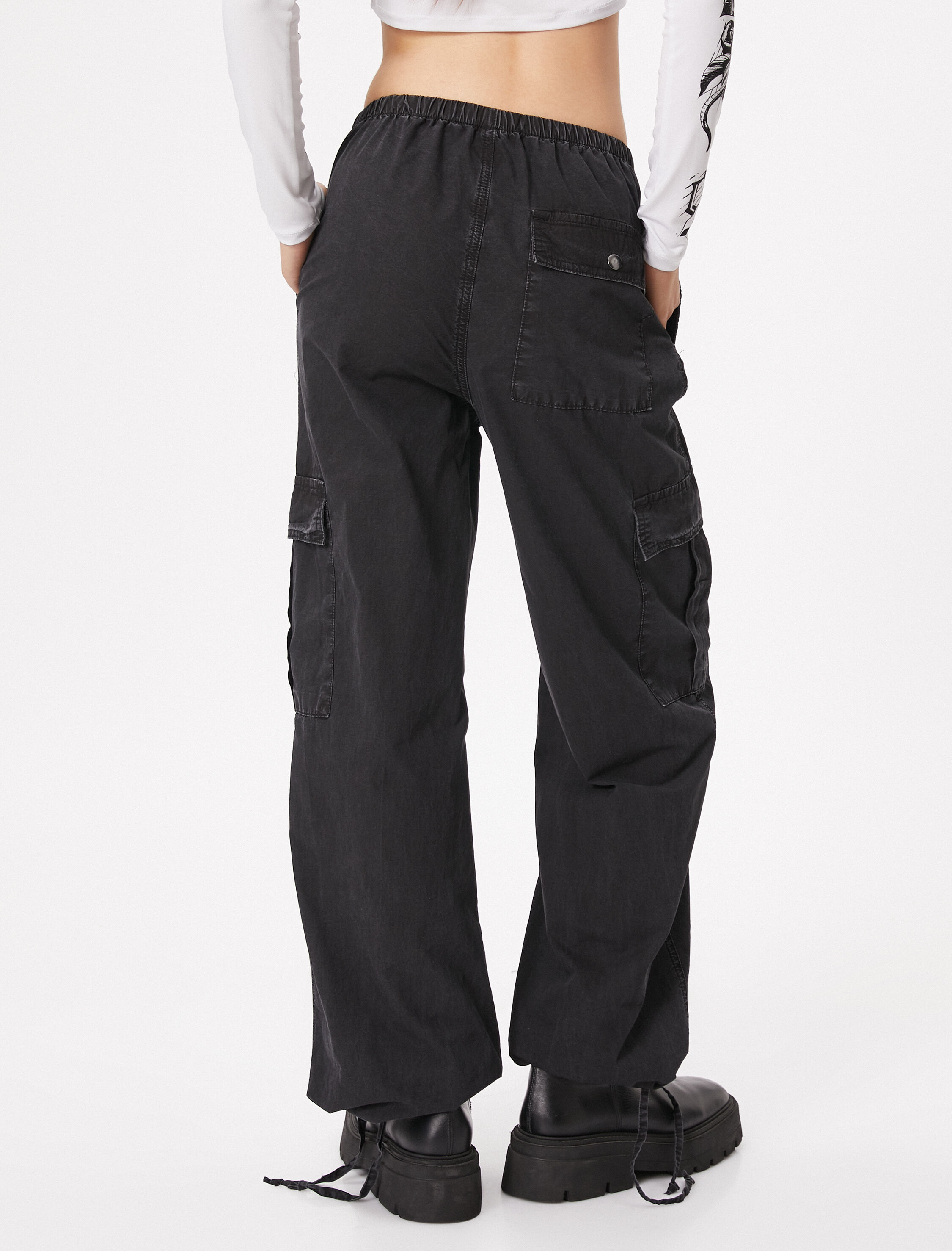   Paraşüt Pantolon Cep Detaylı Lastikli Stoperli Pamuklu