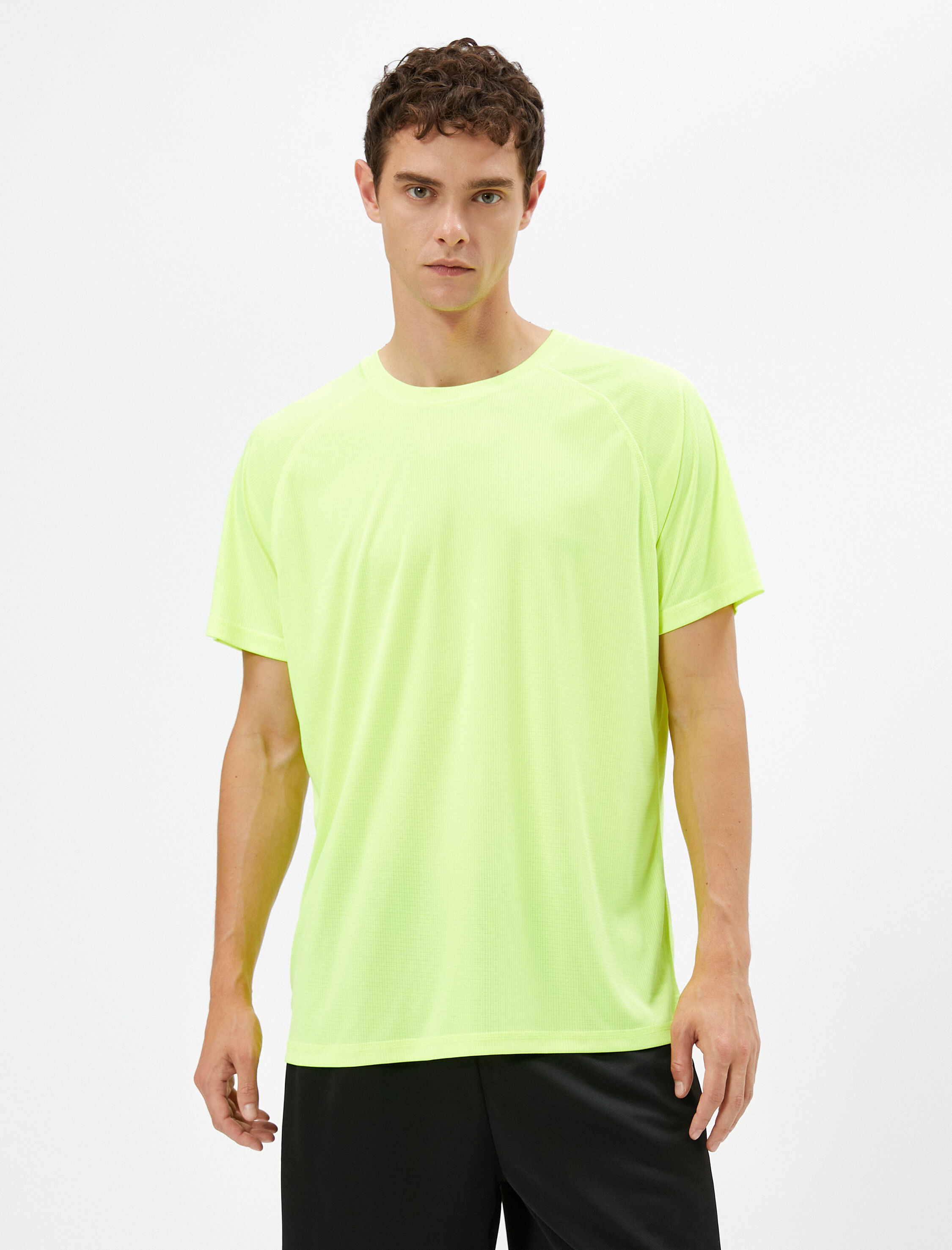   Basic Spor Tişört Reglan Kol Bisiklet Yaka Dokulu