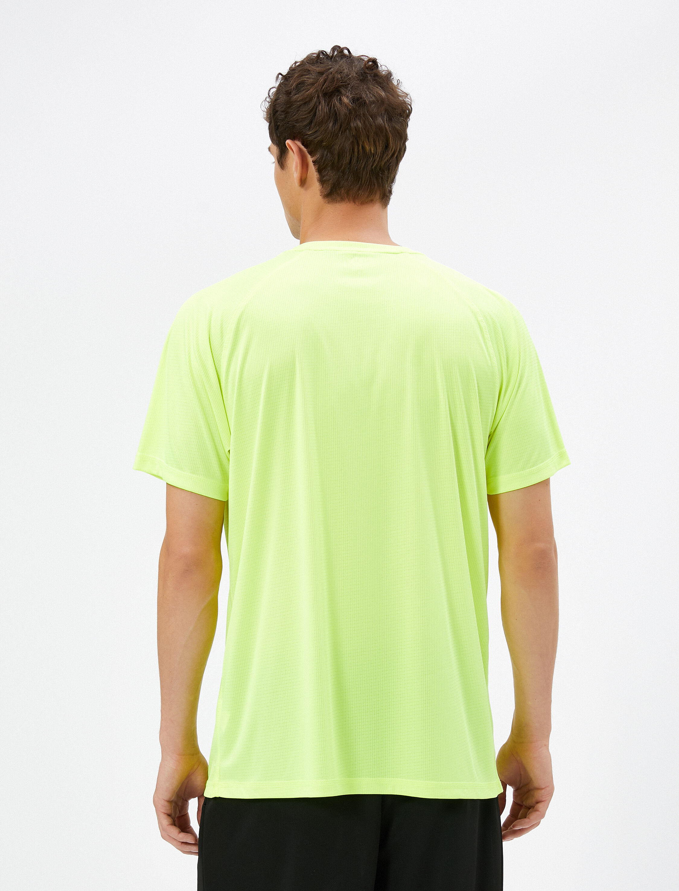   Basic Spor Tişört Reglan Kol Bisiklet Yaka Dokulu