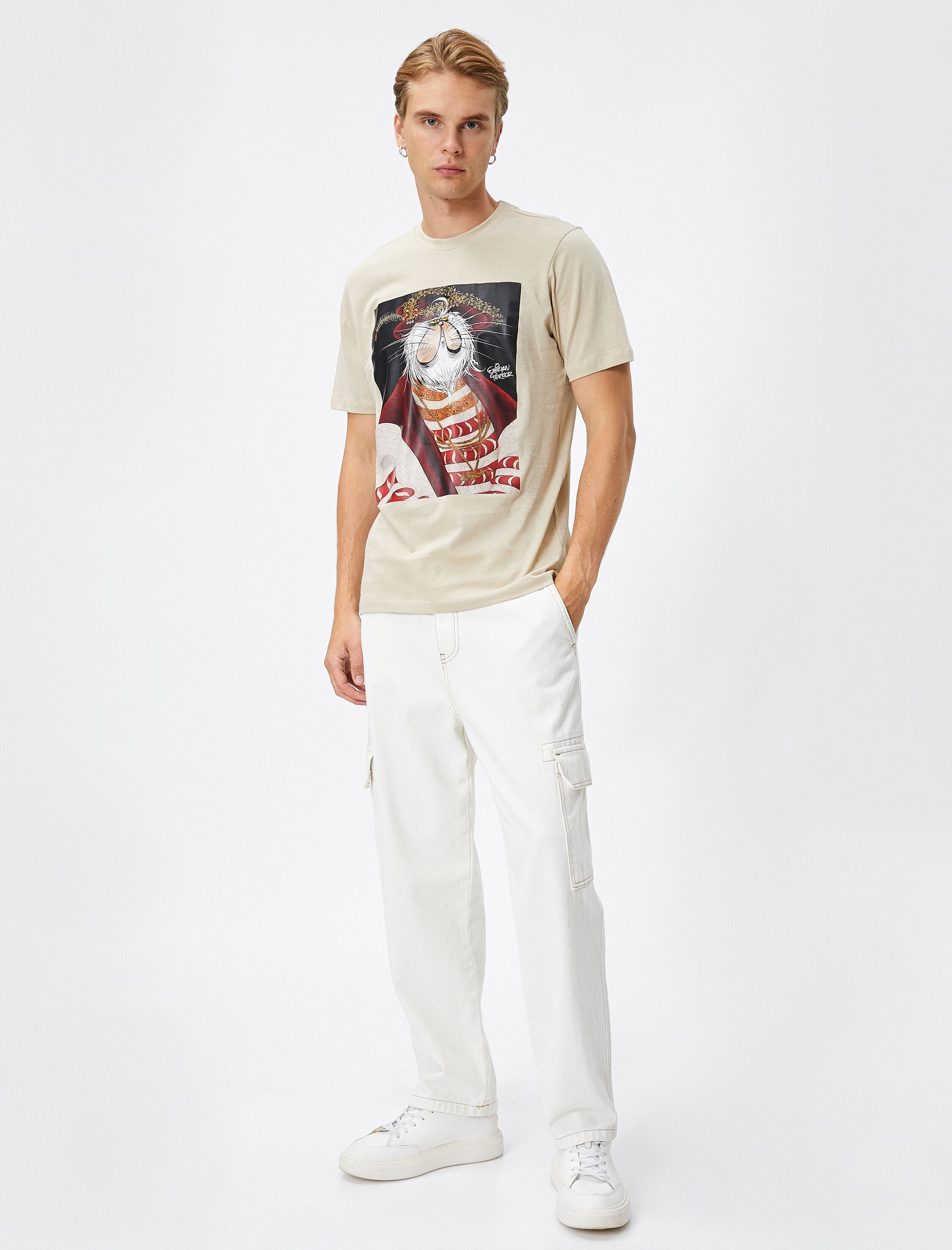   Emirhan Perker X Koton Karikatür Baskılı Tişört