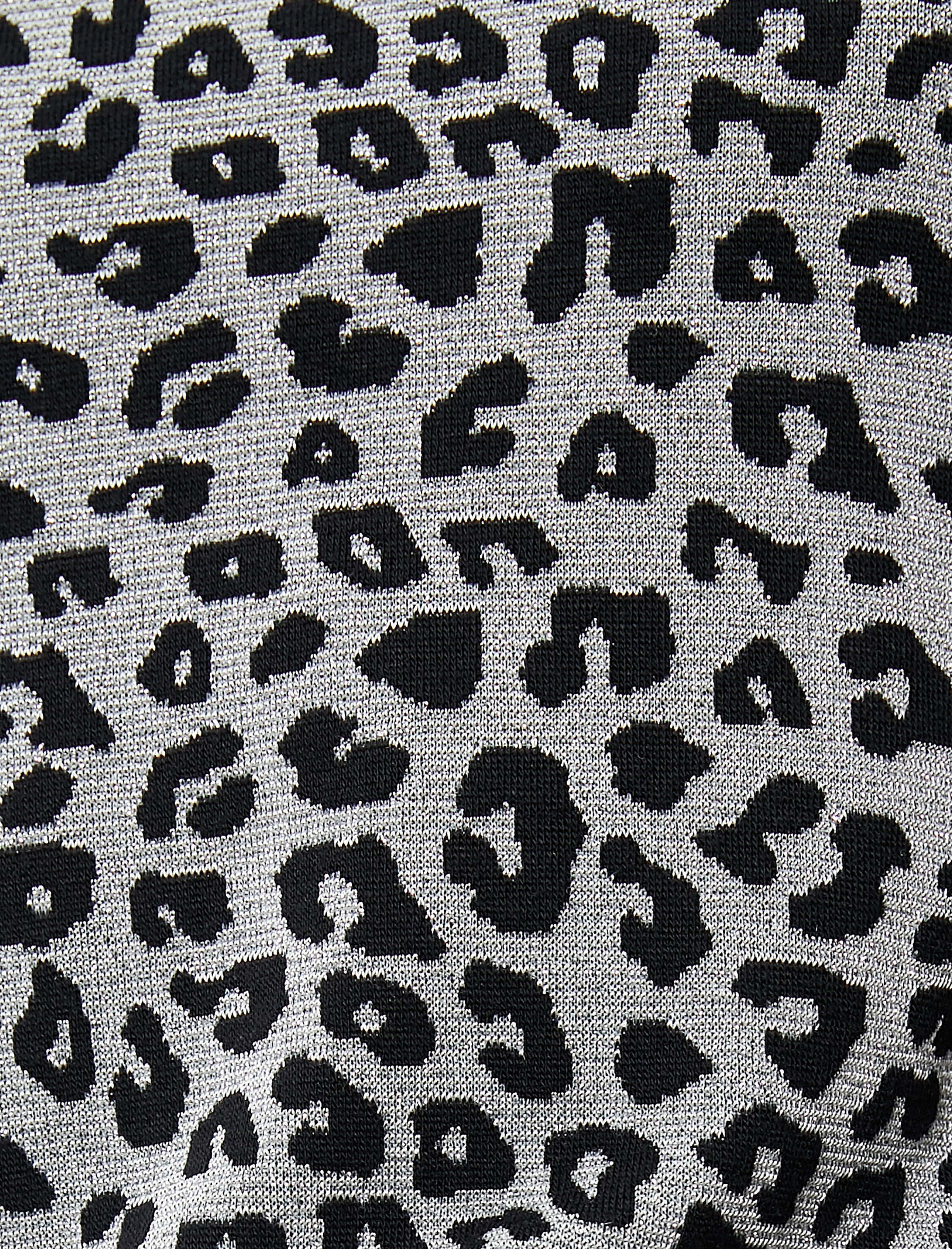   Uzun Kollu Tişört Yarım Balıkçı Yaka Leopar Desenli