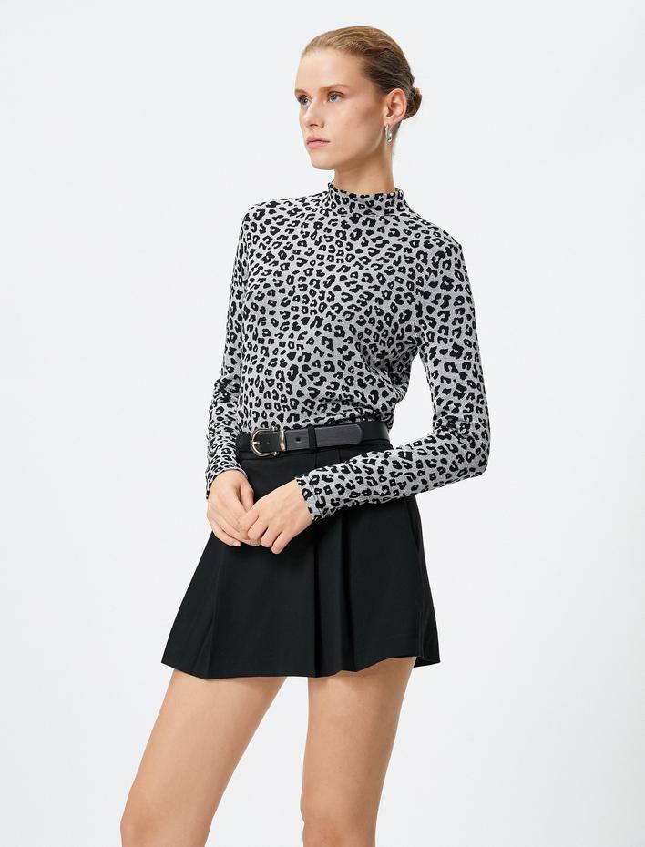  Uzun Kollu Tişört Yarım Balıkçı Yaka Leopar Desenli