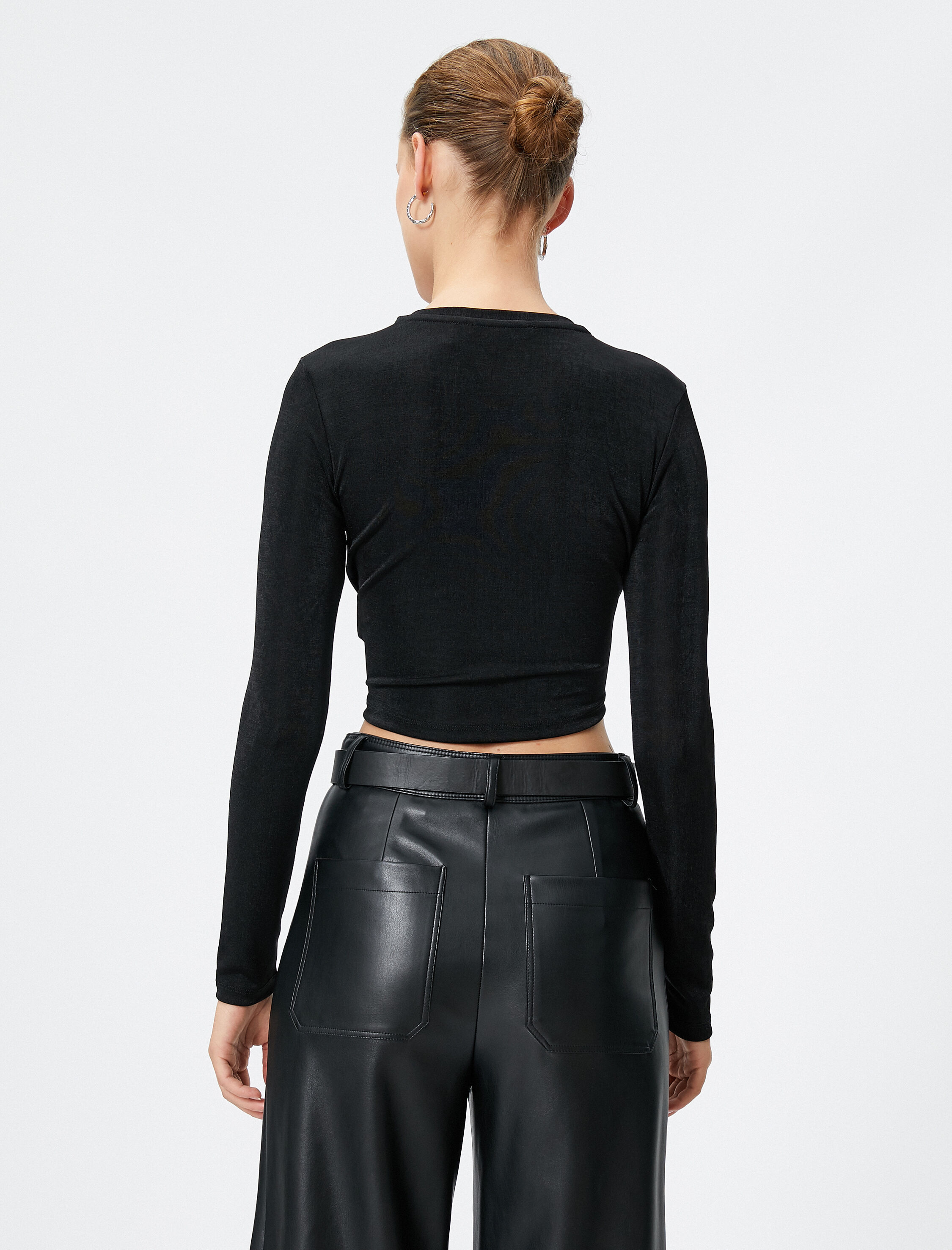   Uzun Kollu Tişört Crop Önden Büzgülü