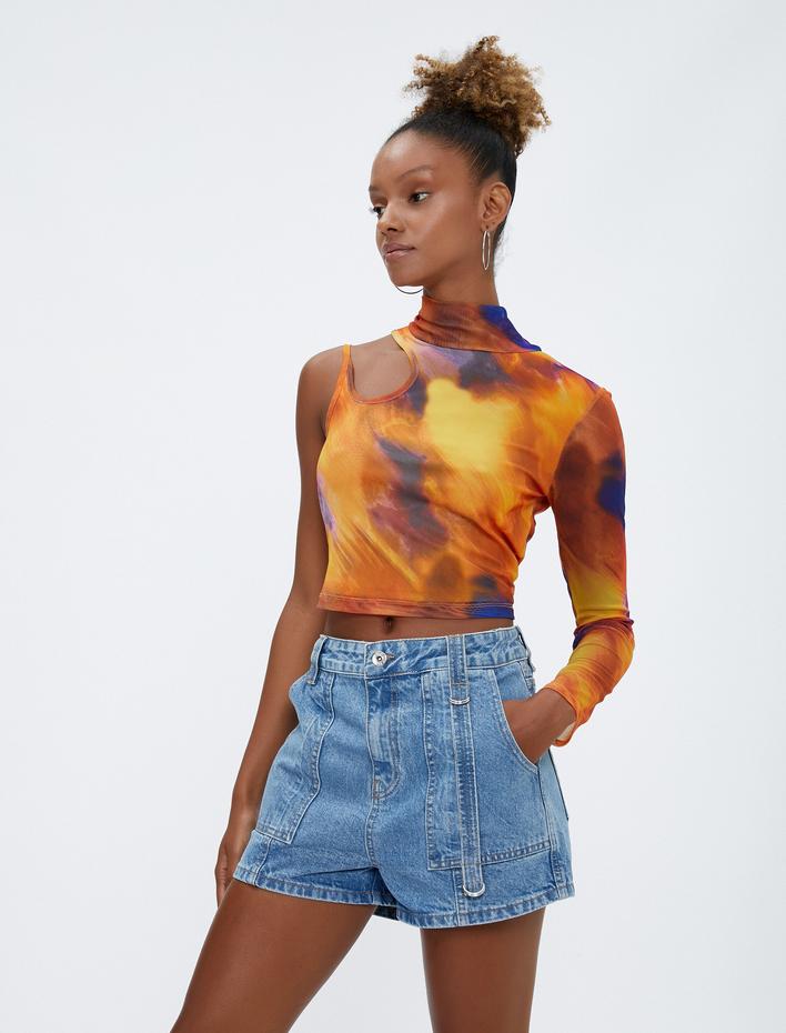  Koton X Şahika Ercümen - Mini Metal Aksesuarlı Kot Şort