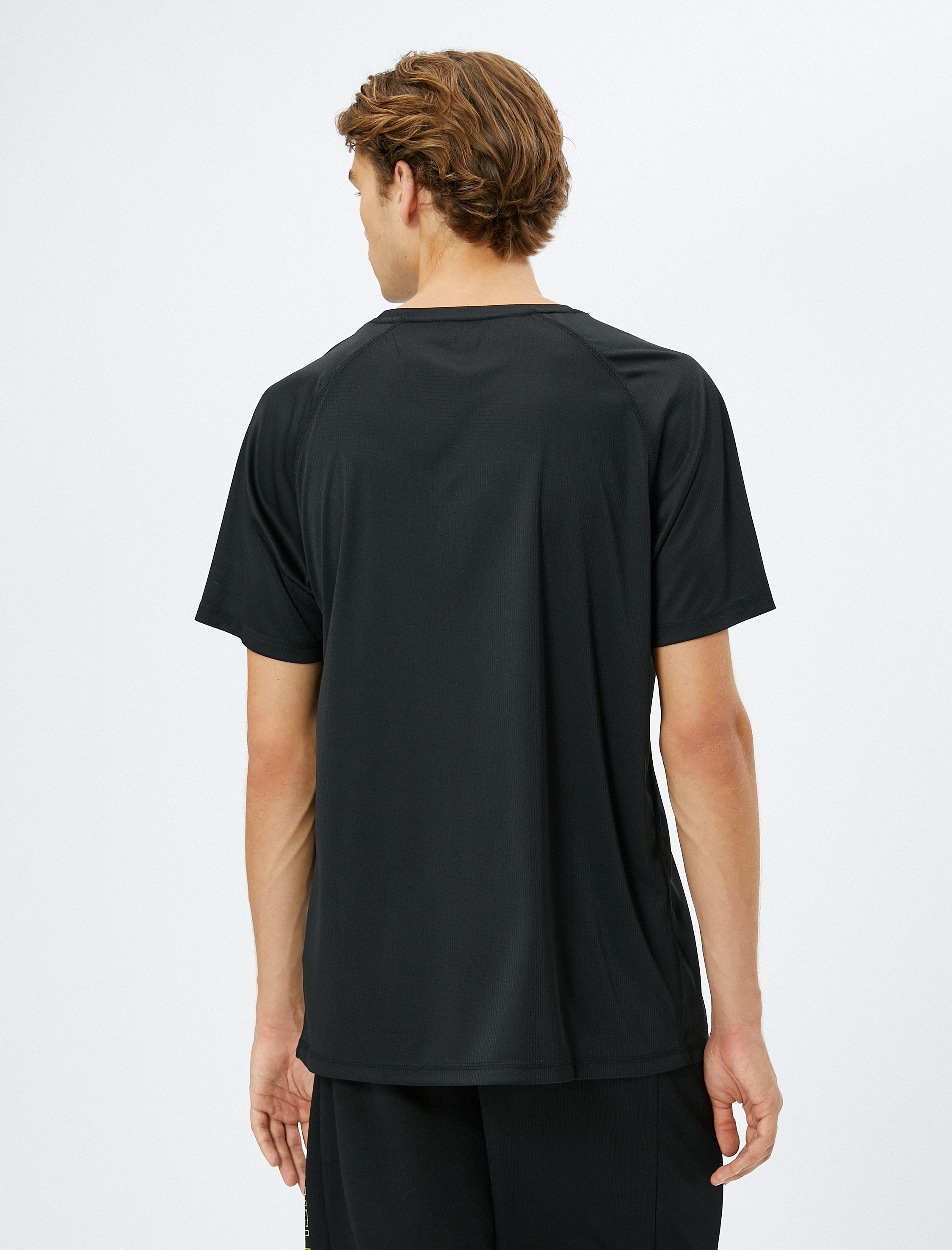   Basic Spor Tişört Reglan Kol Bisiklet Yaka Dokulu