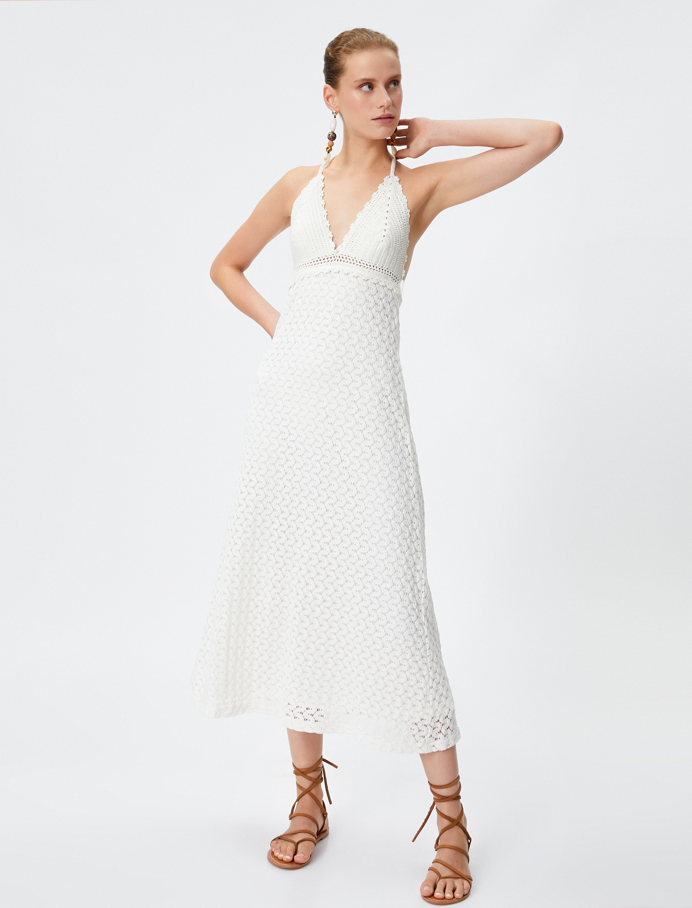   Kroşe Uzun Elbise İnce Askılı Astarlı