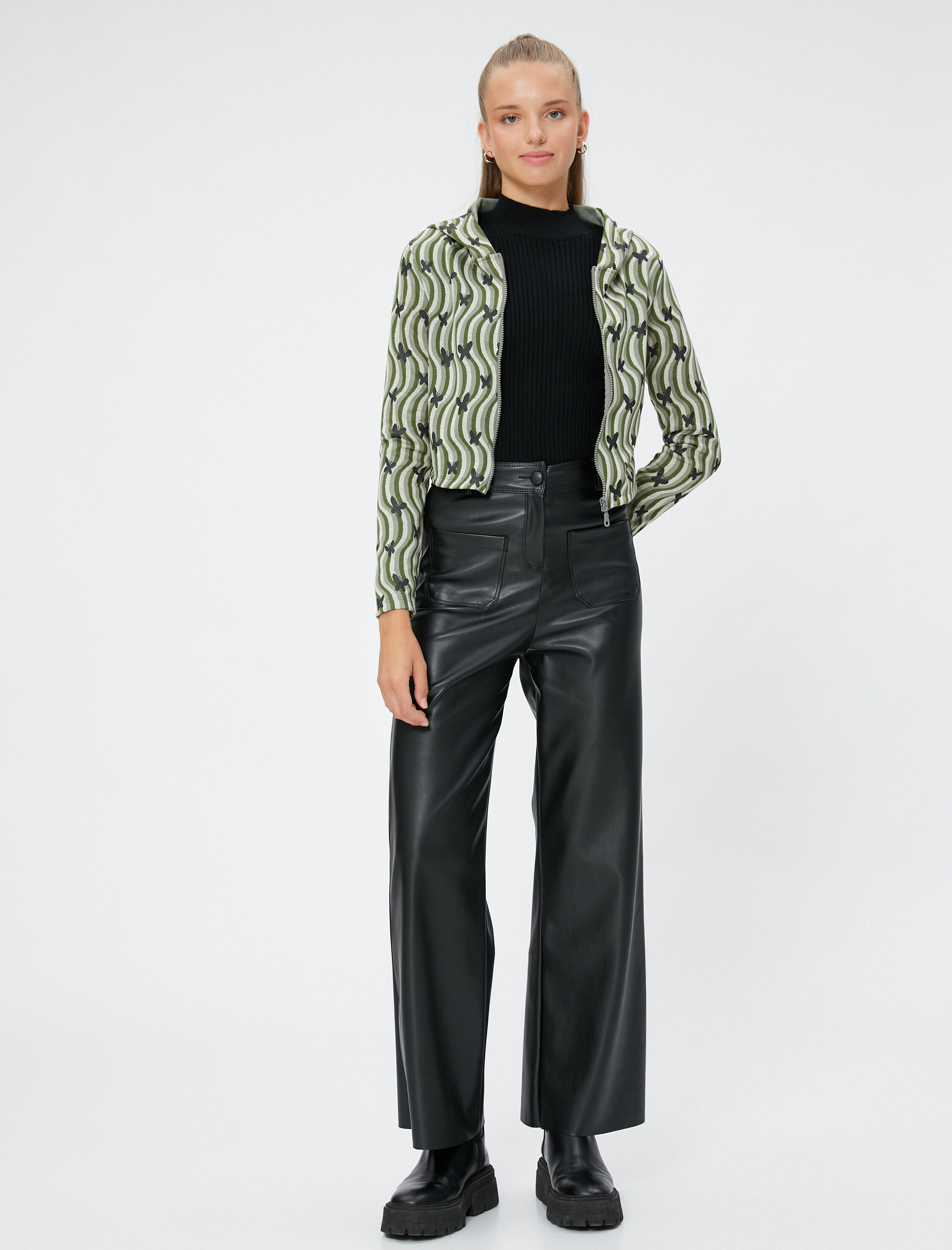   Fermuarlı Hırka Kapüşonlu Kelebek İşlemeli