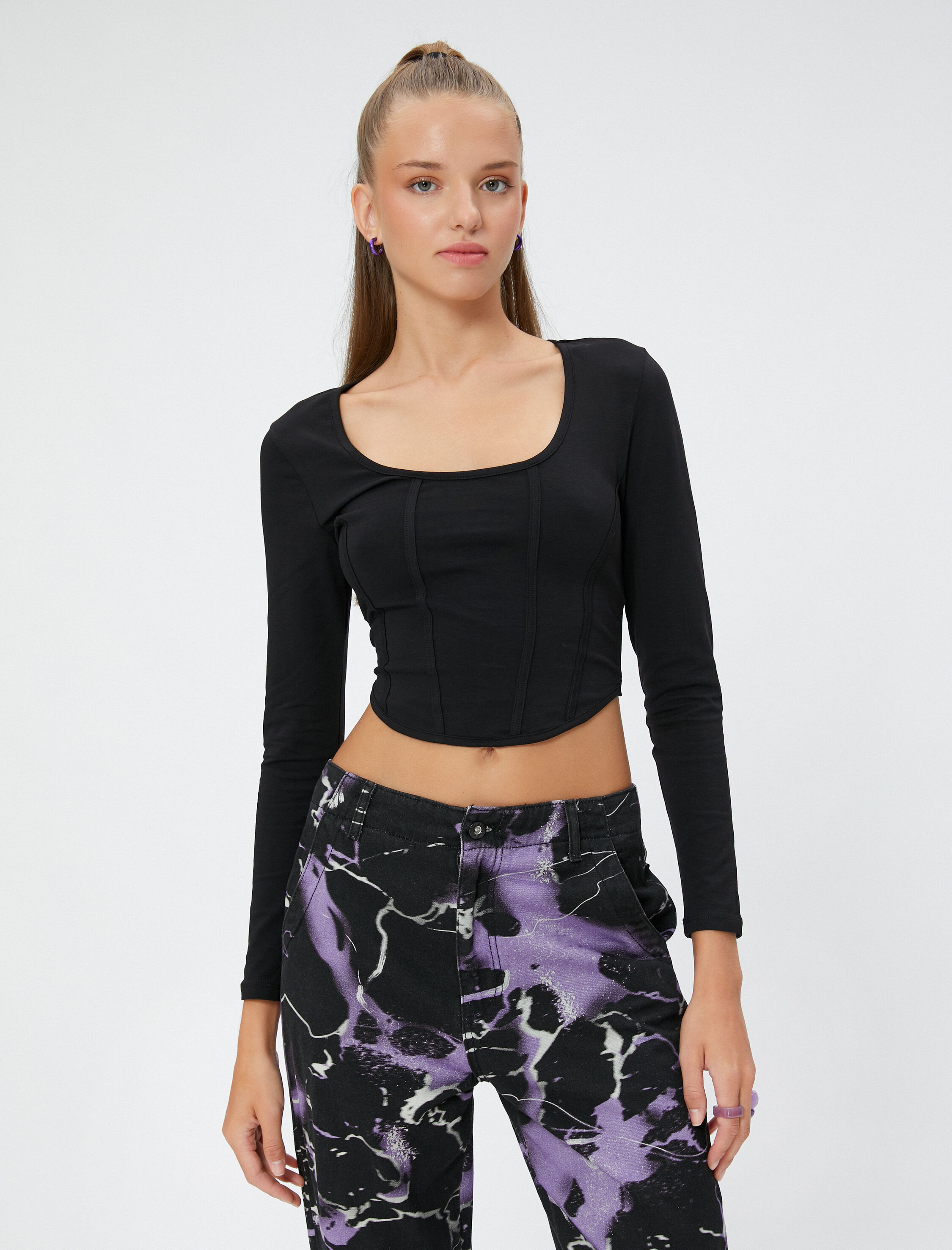   Uzun Kollu Tişört Slim Fit U Yaka Korse Görünümlü