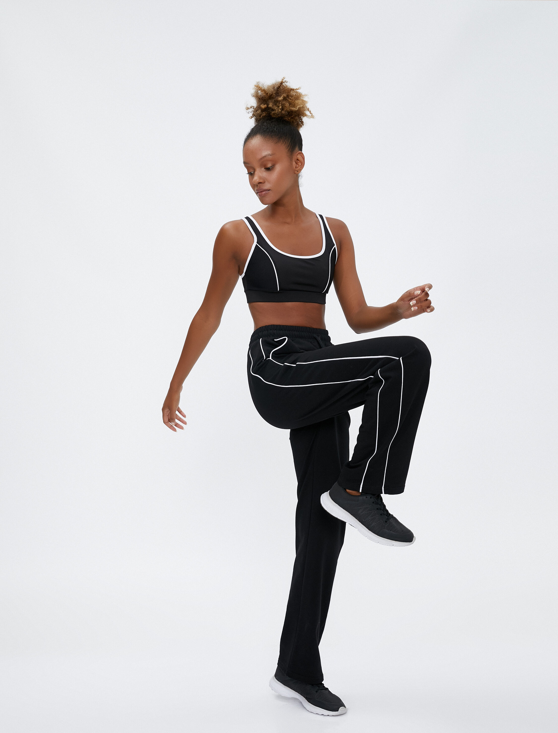   Yüksek Bel Eşofman Altı Düz Paça Beli Bağcıklı Şeritli