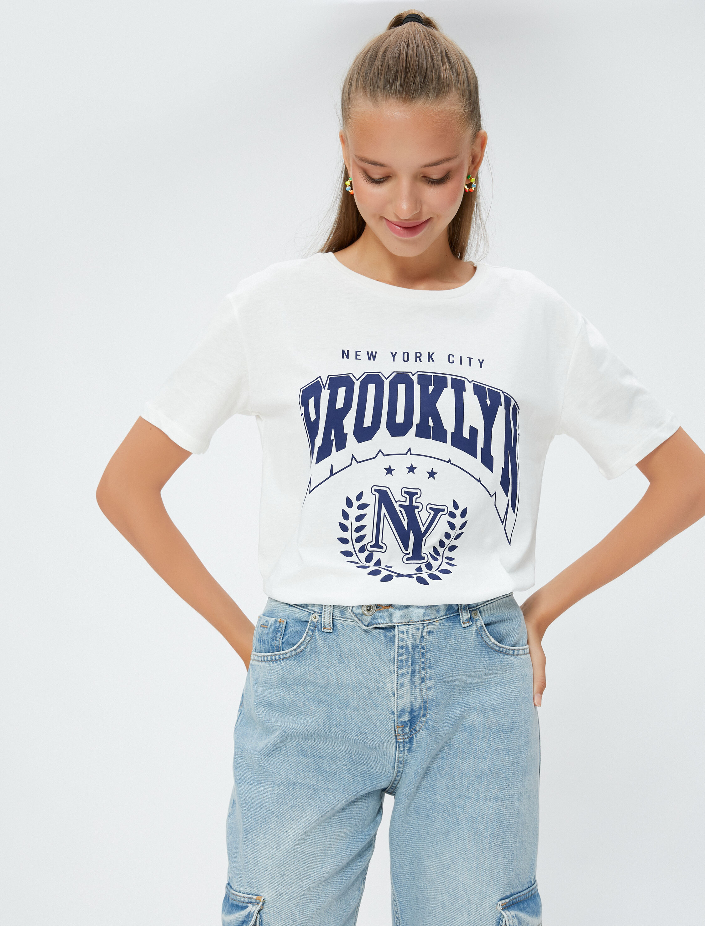   Kolej Tişört Baskılı Bisiklet Yaka Kısa Kollu Pamuklu