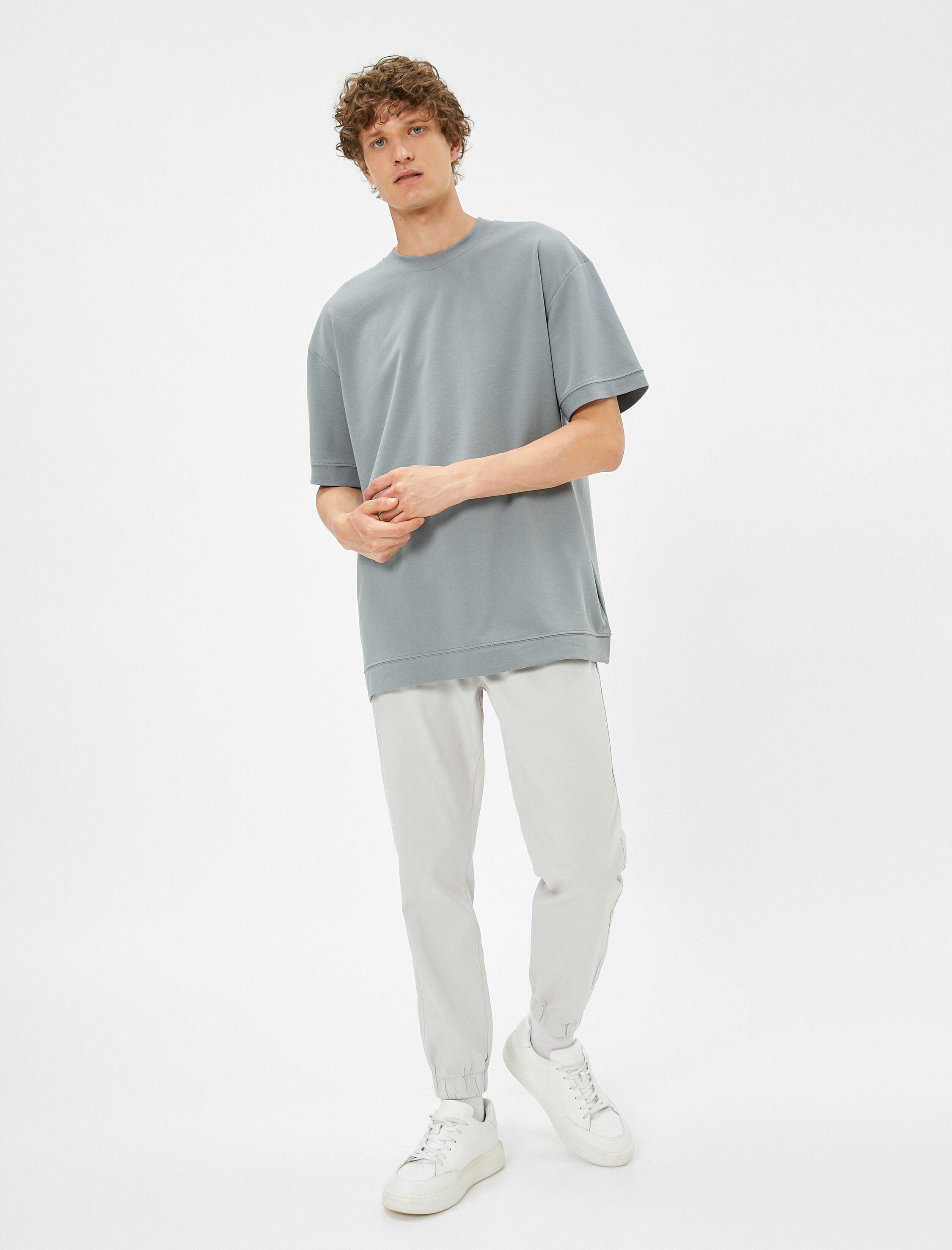   Basic Oversize Tişört Bisiklet Yaka Dikiş Detaylı Pamuklu