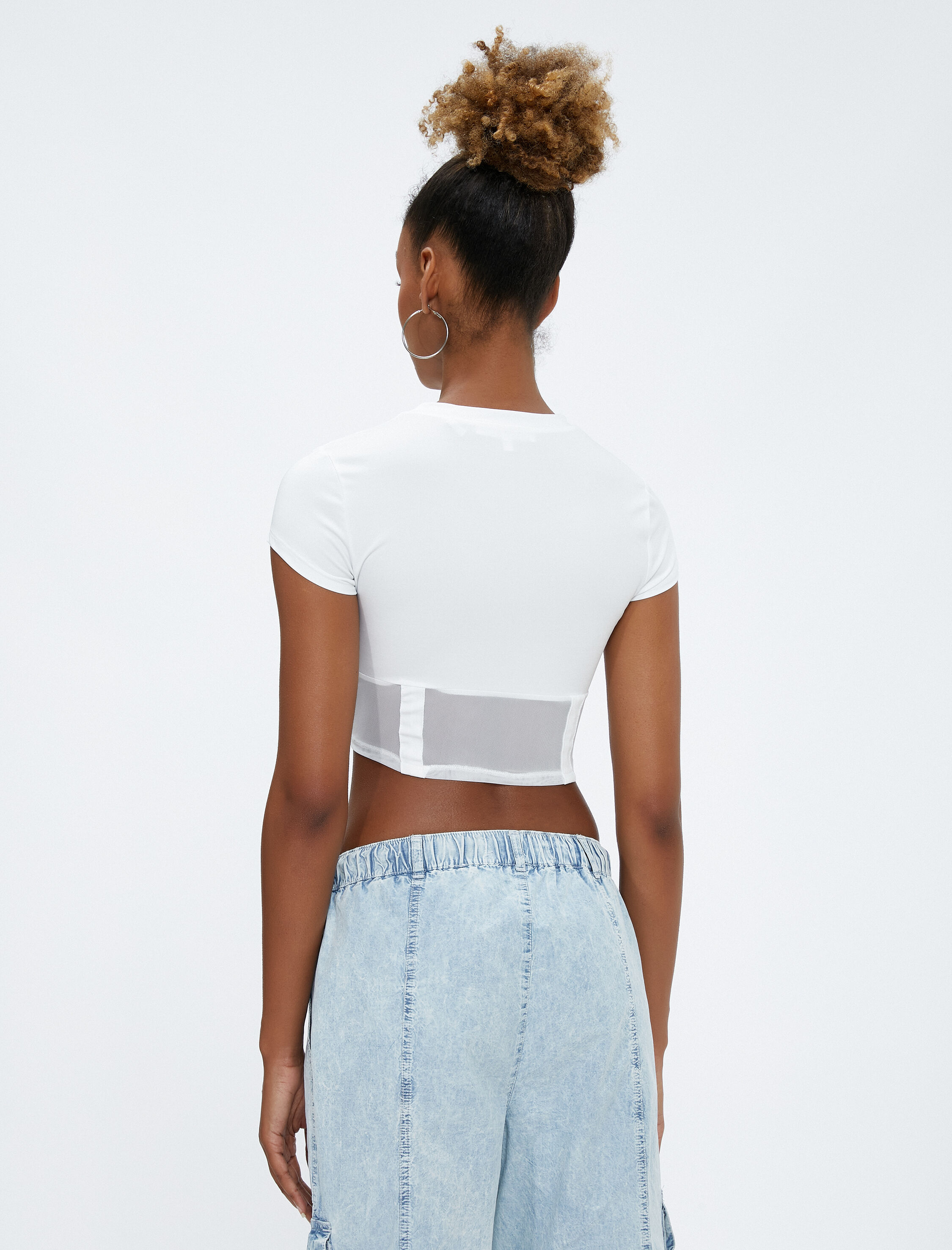   Crop Tişört Bisiklet Yaka Slim Fit Korse Görünümlü