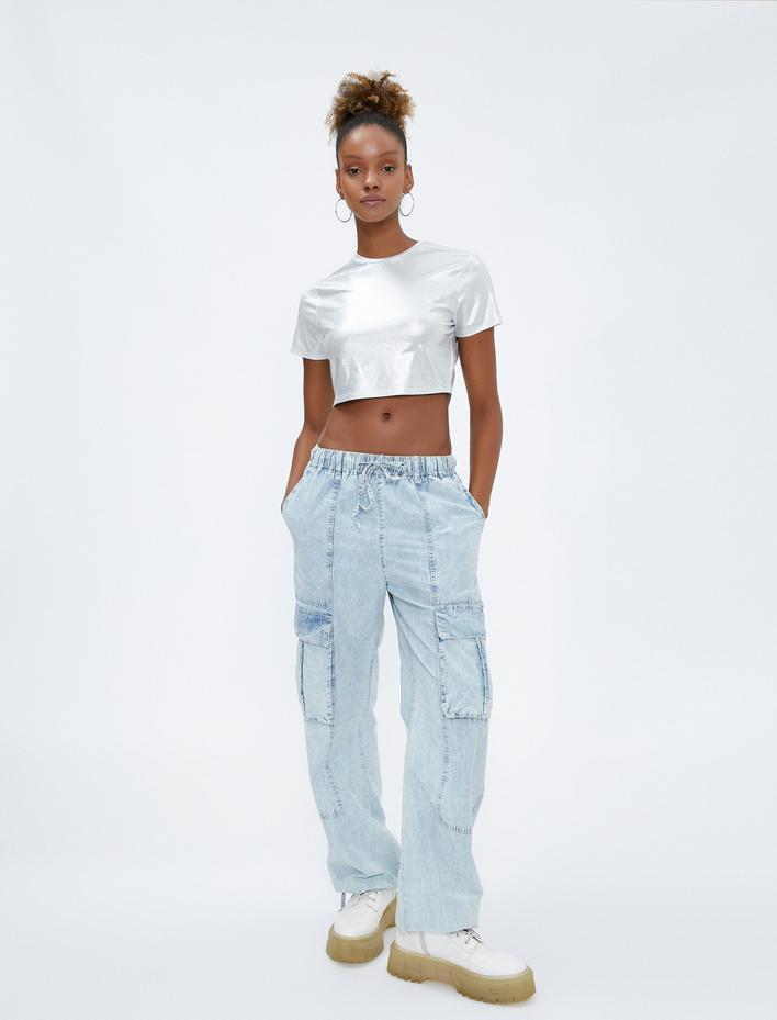  Crop Tişört Metalik Sim Detaylı Bisiklet Yaka Slim Fit Kısa Kollu