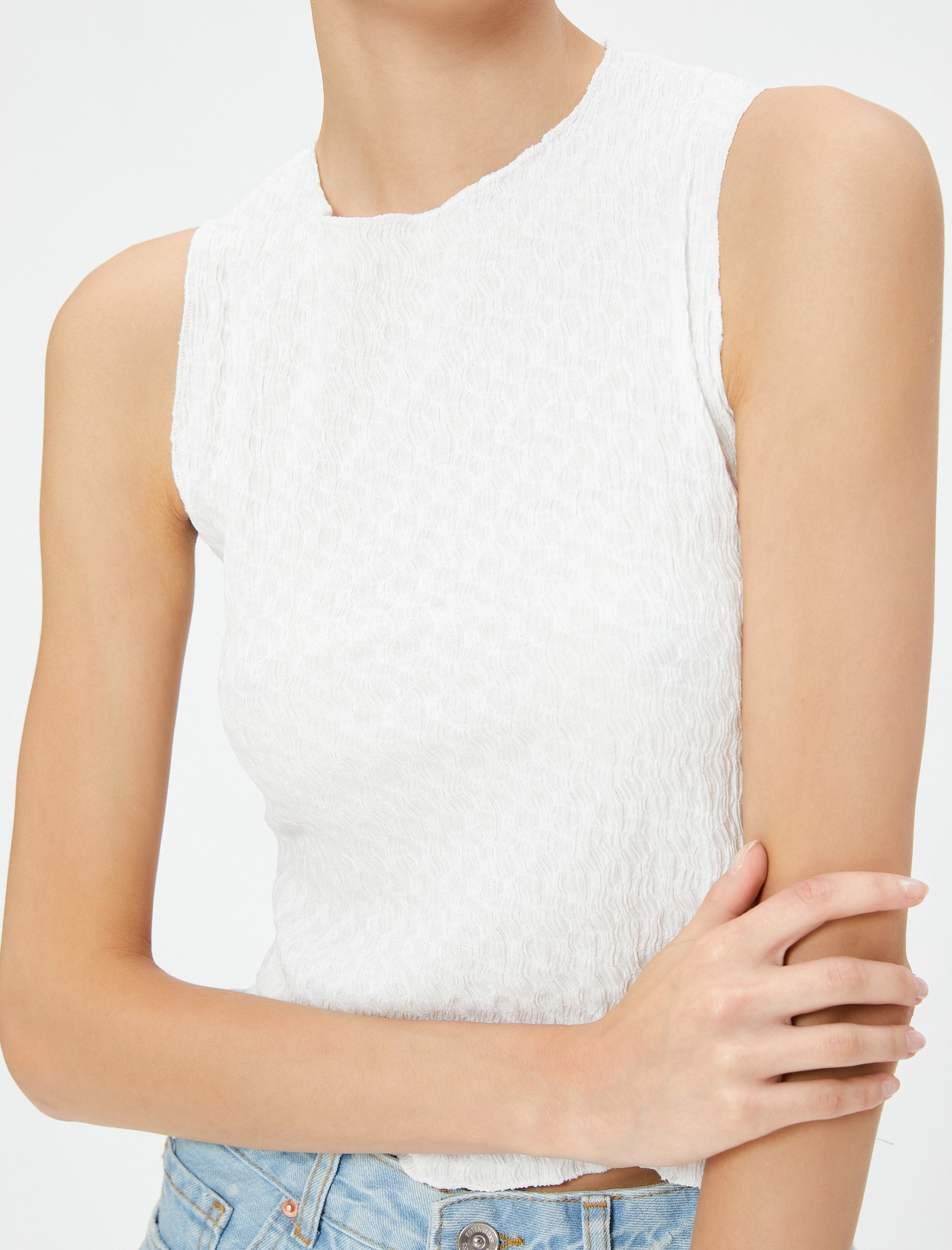   Crop Atlet Slim Fit Dokulu Kolsuz Bürümcük