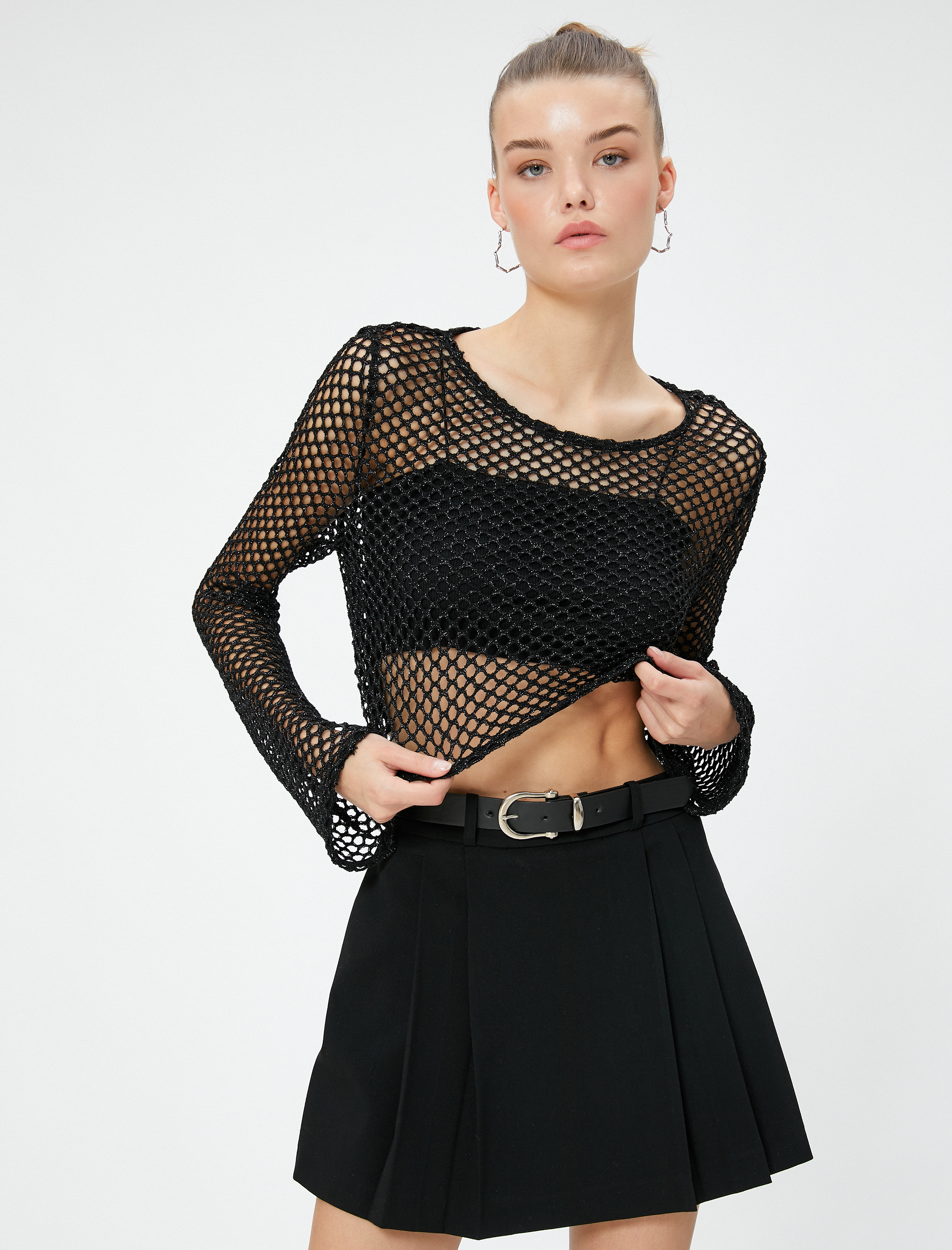   Uzun Kollu Tişört Crop Sim Detaylı Ajurlu İspanyol Kollu Rahat Kesim