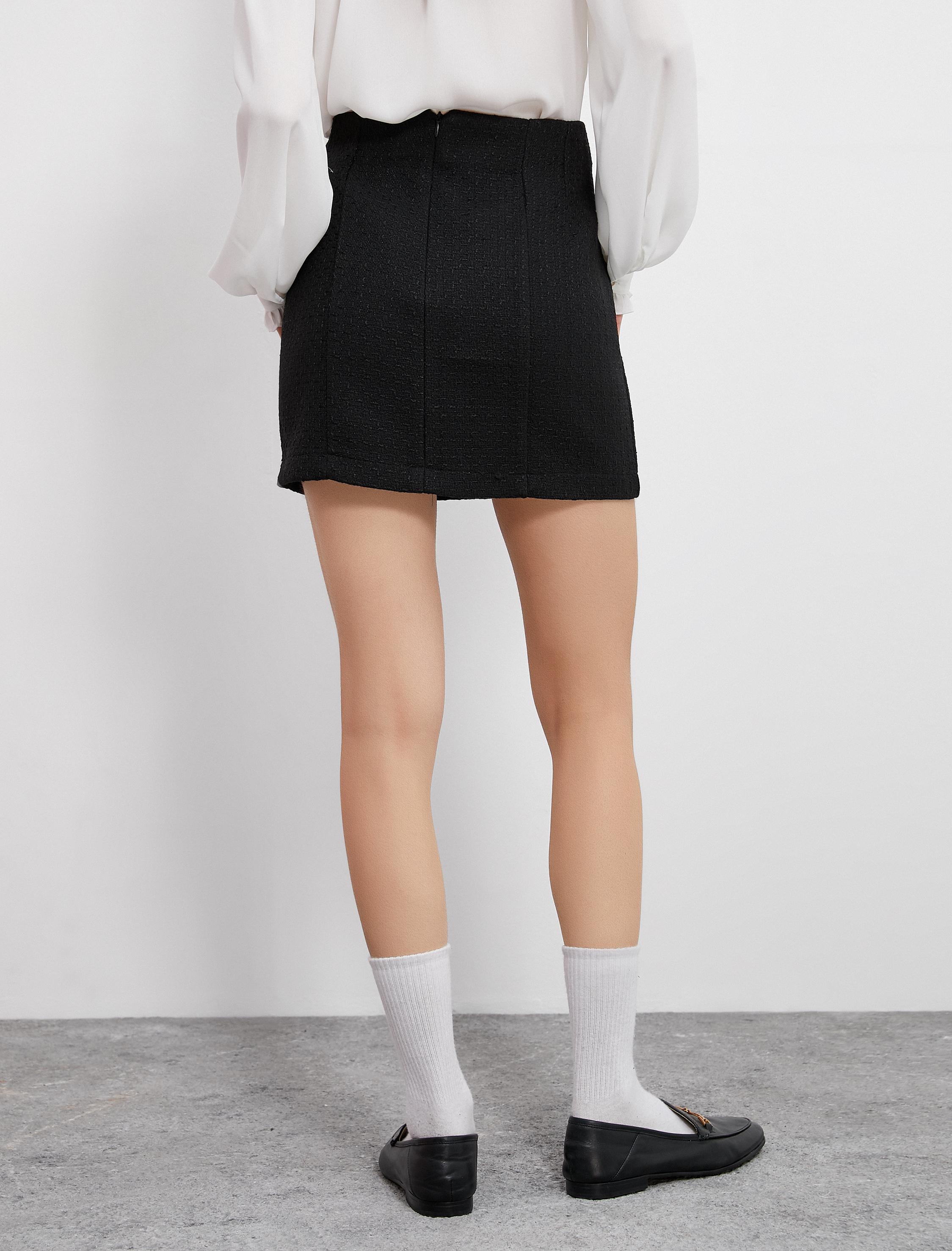   Mini Etek Dikiş Detaylı