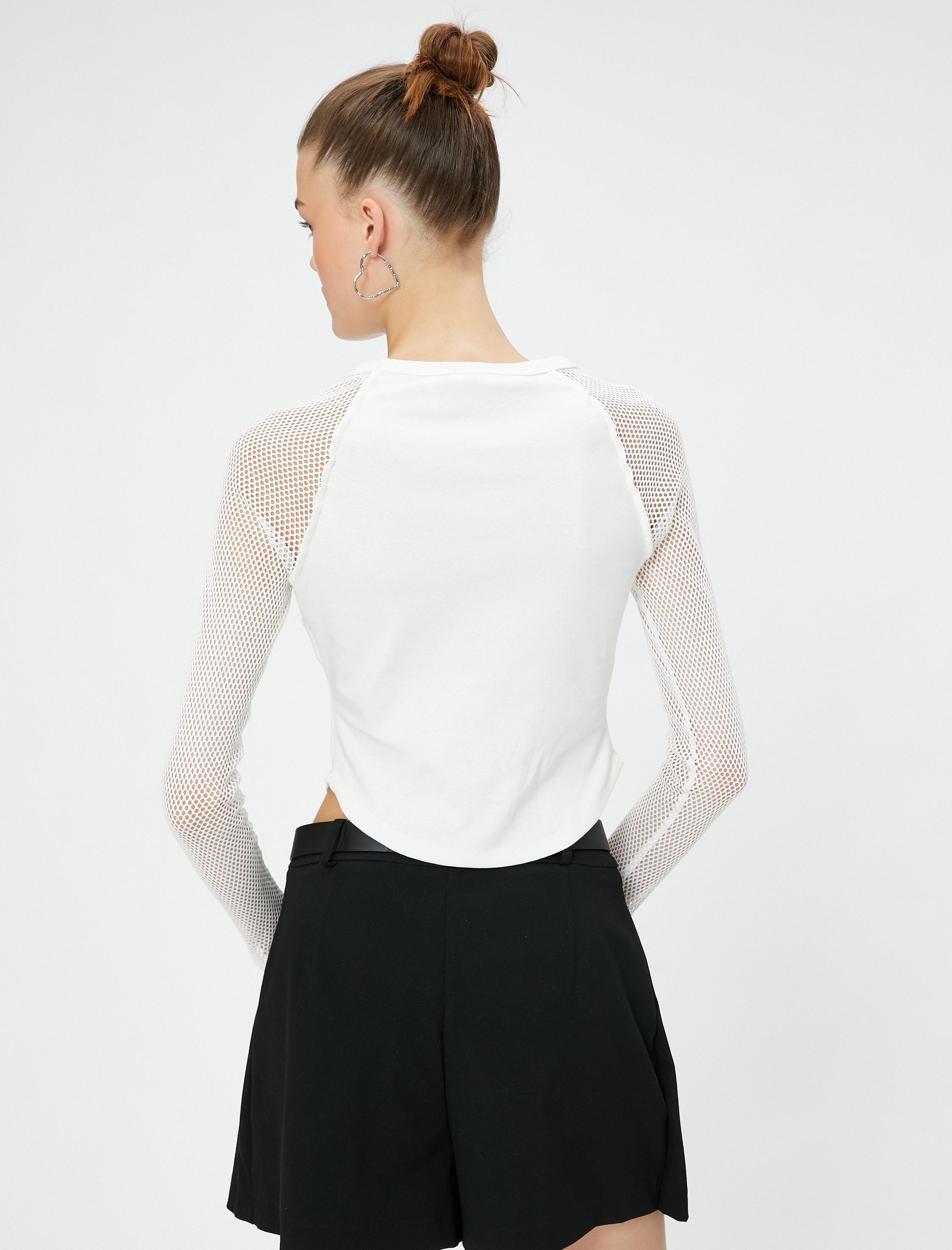   Uzun Kollu Tişört File Detaylı Baskılı Slim Fit Bisiklet Yaka