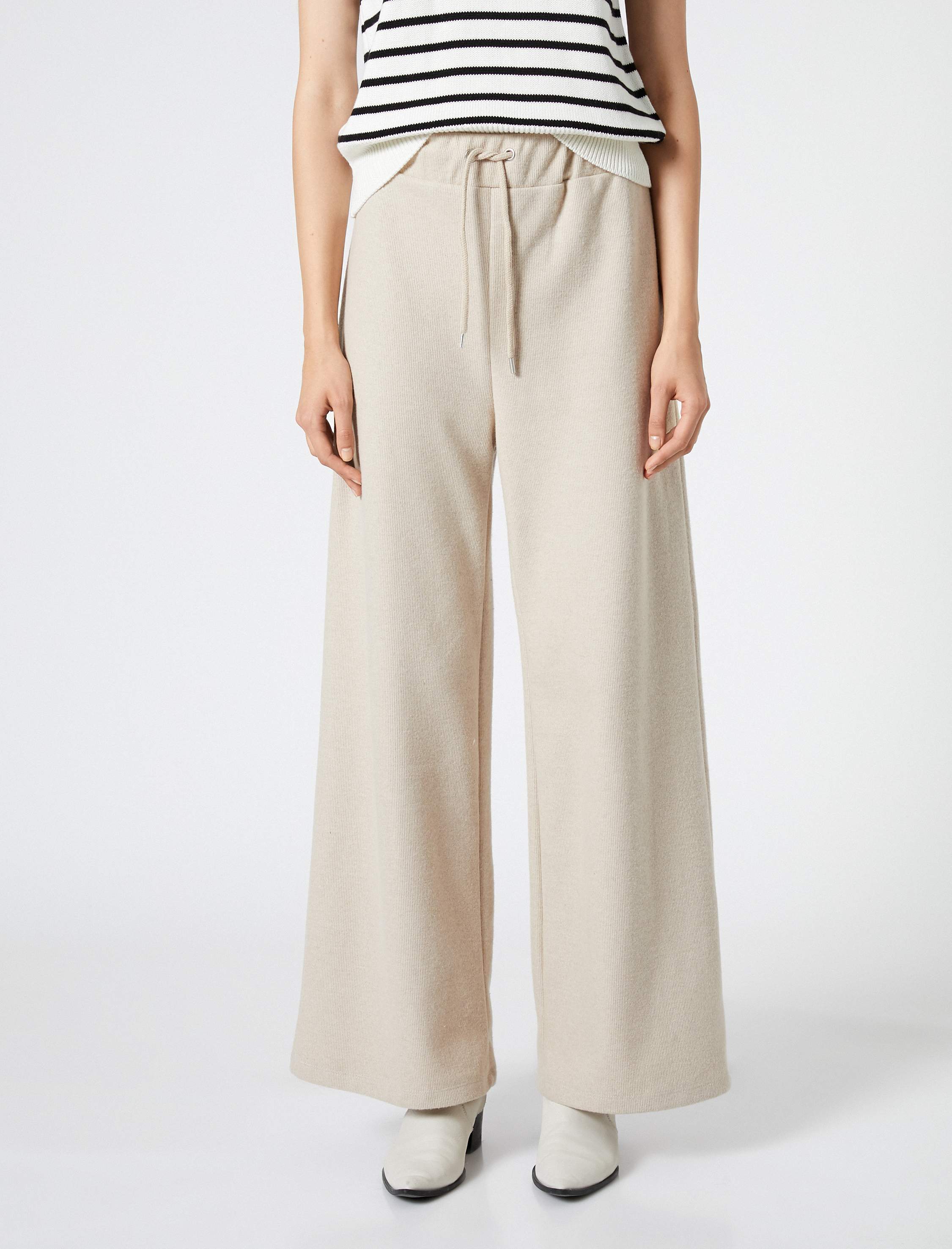   Bol Paça Eşofman Altı Beli Bağcıklı Fitilli