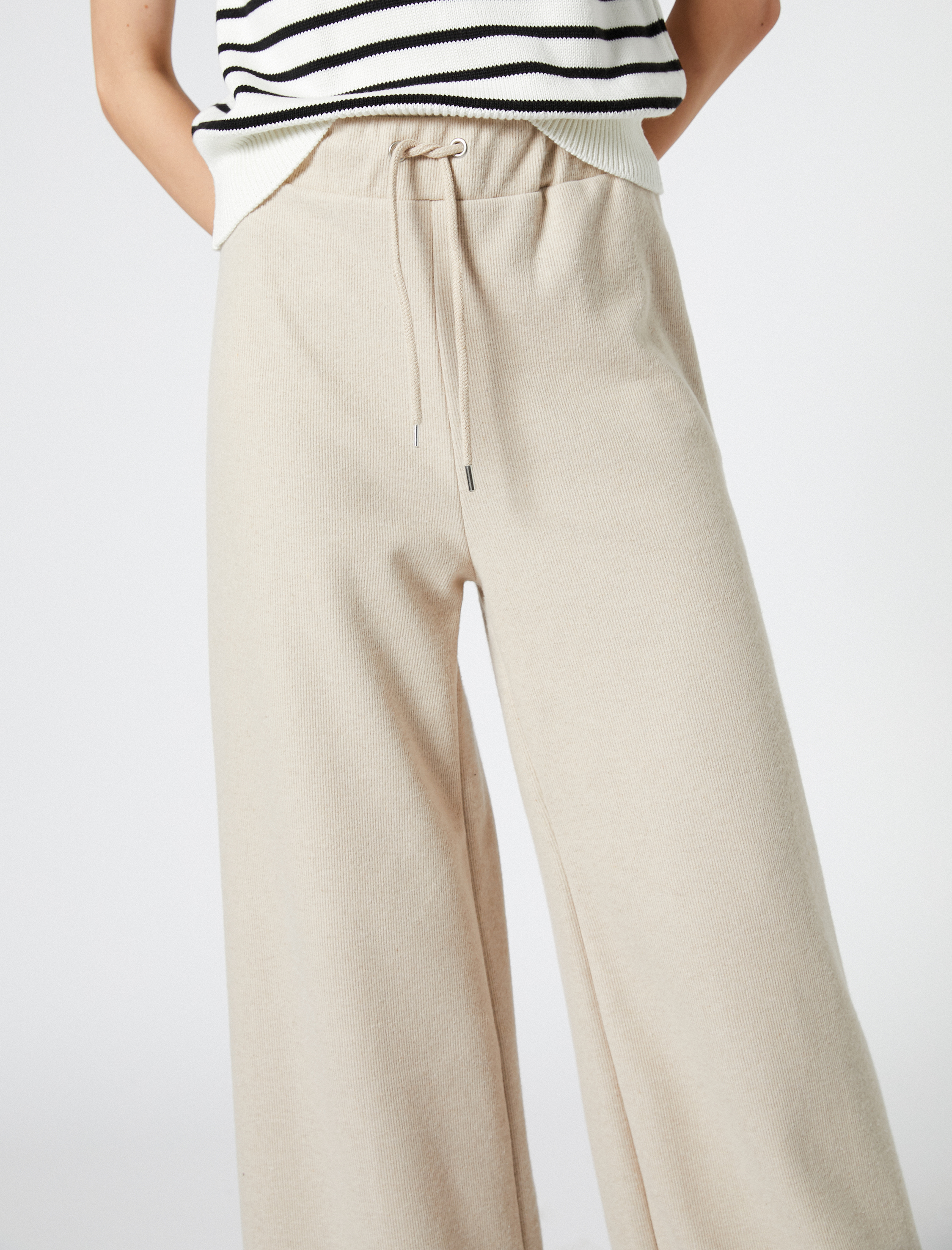   Bol Paça Eşofman Altı Beli Bağcıklı Fitilli