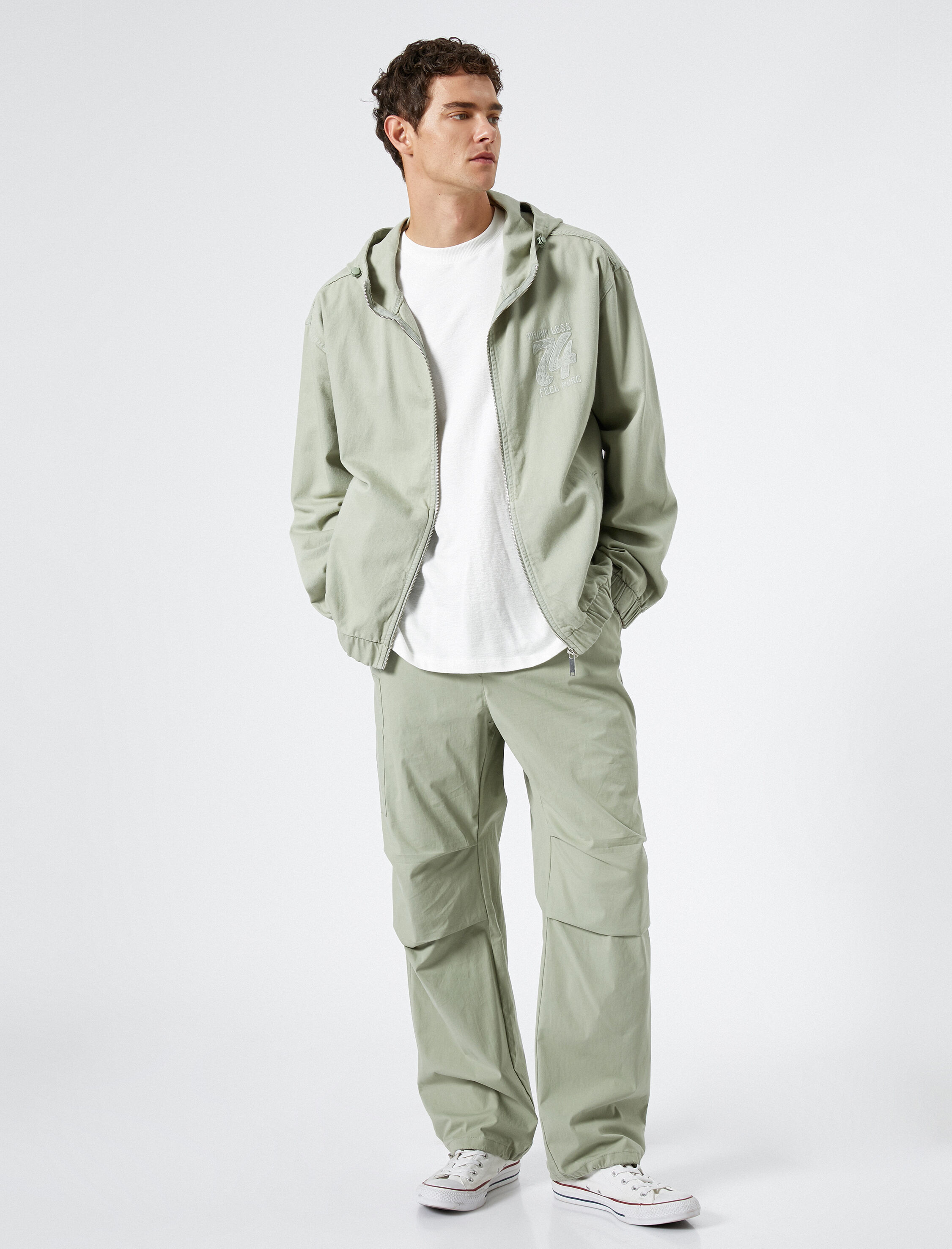 Kot Ceket Kolej İşlemeli Kapşonlu Fermuarlı Cepli Rahat Kesim