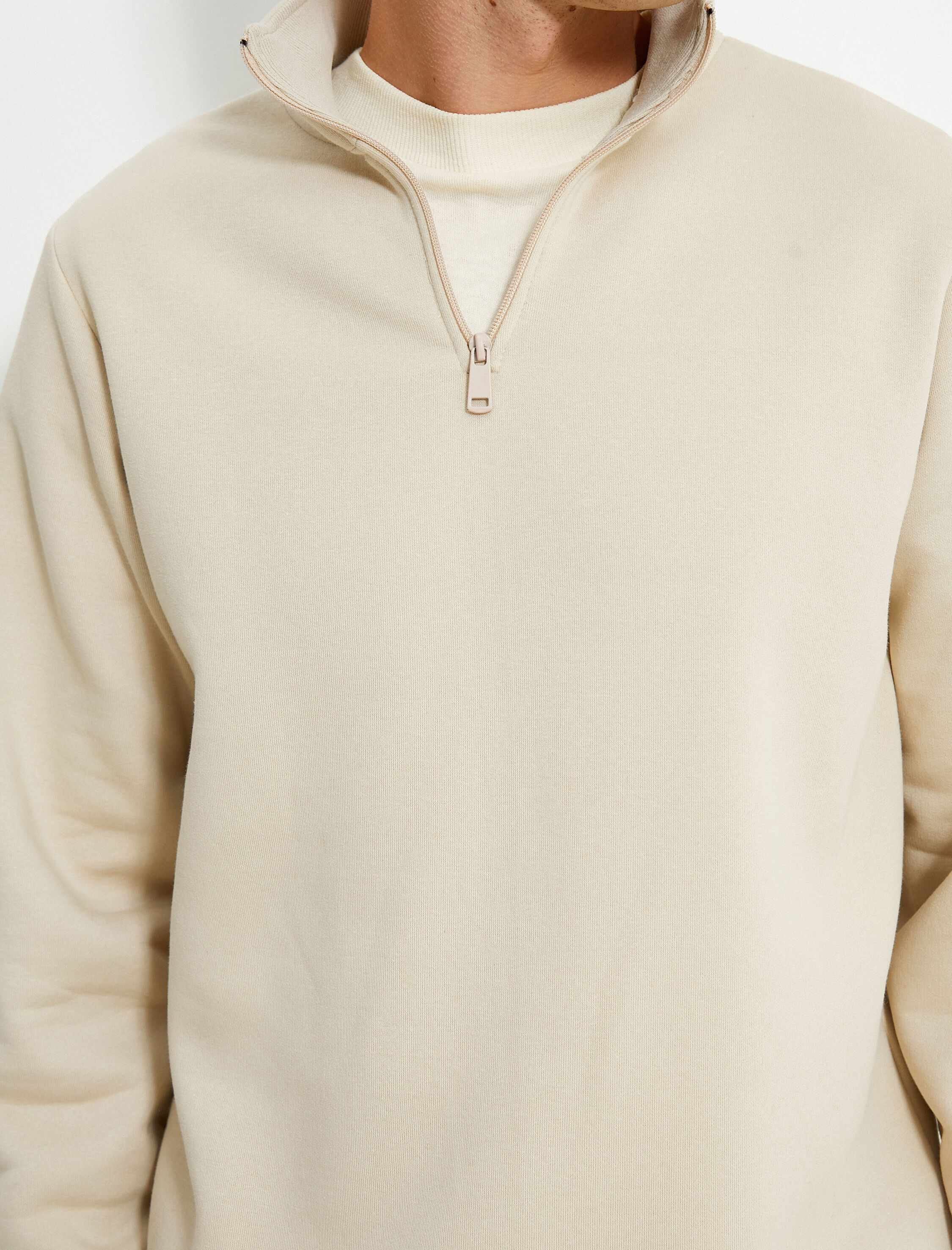   Yarım Fermuarlı Sweatshirt Dik Yaka Uzun Kollu Şardonlu