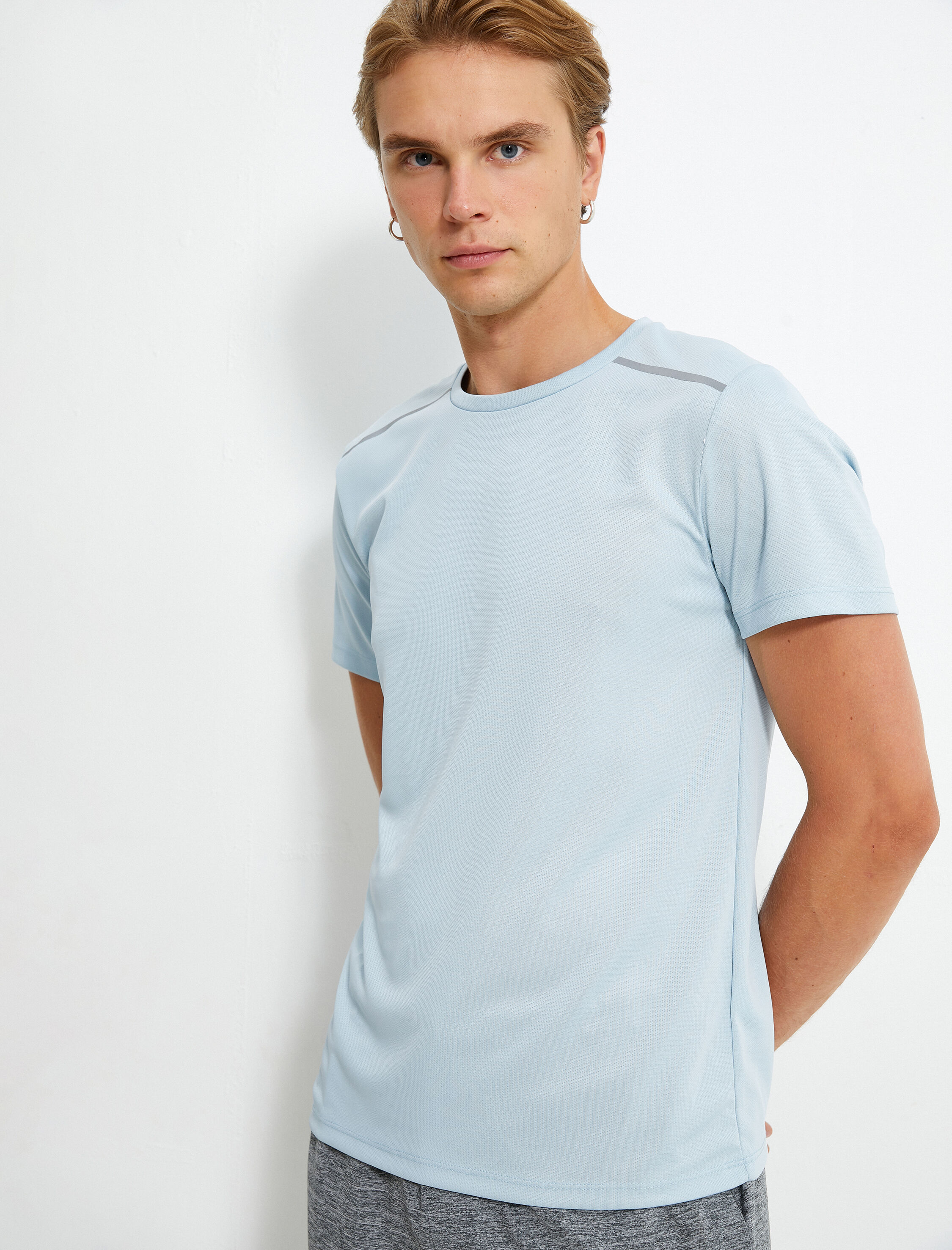   Basic Spor Tişört Reflektör Baskılı Bisiklet Yaka Kısa Kollu