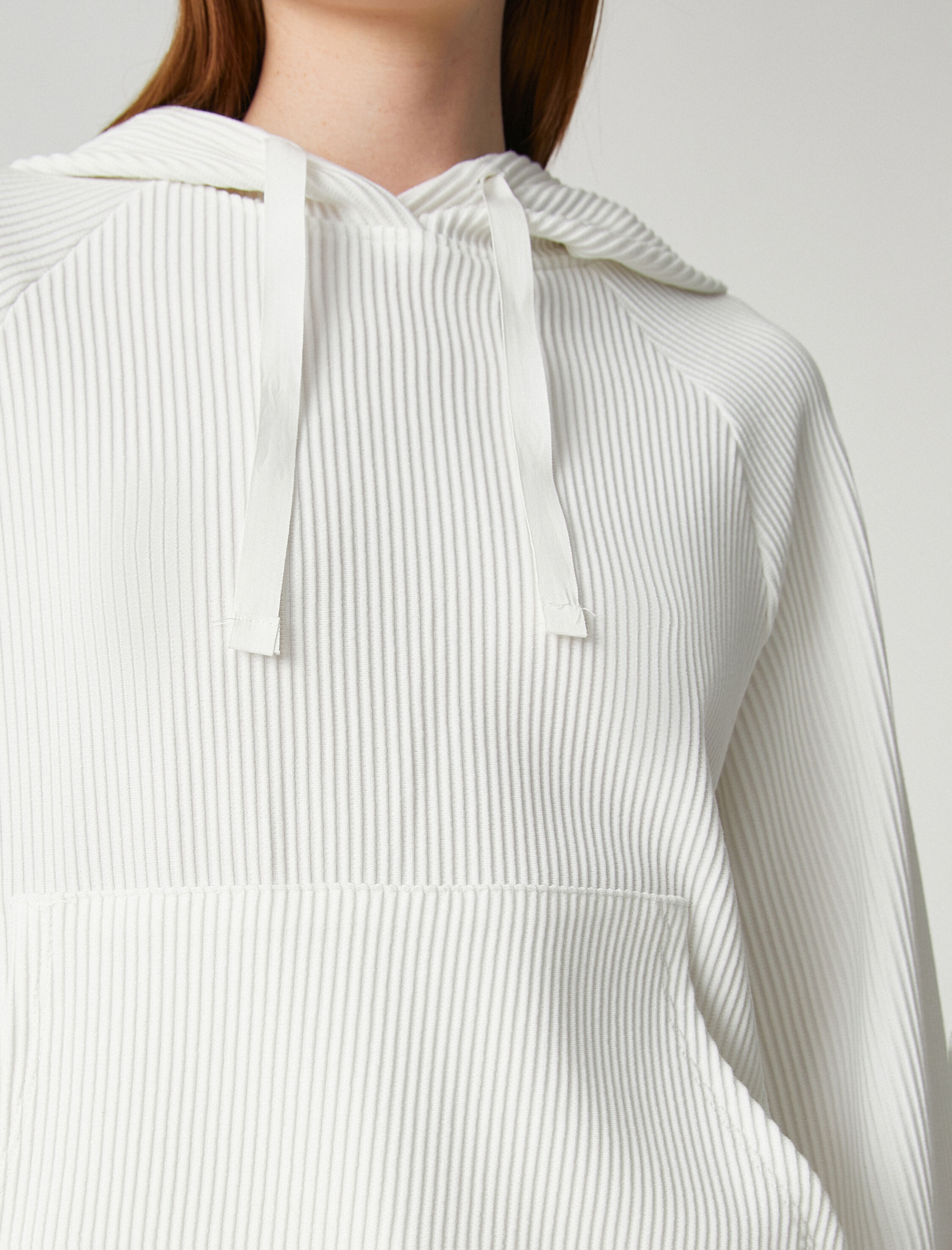   Kapüşonlu Sweatshirt Fitilli Kanguru Cepli