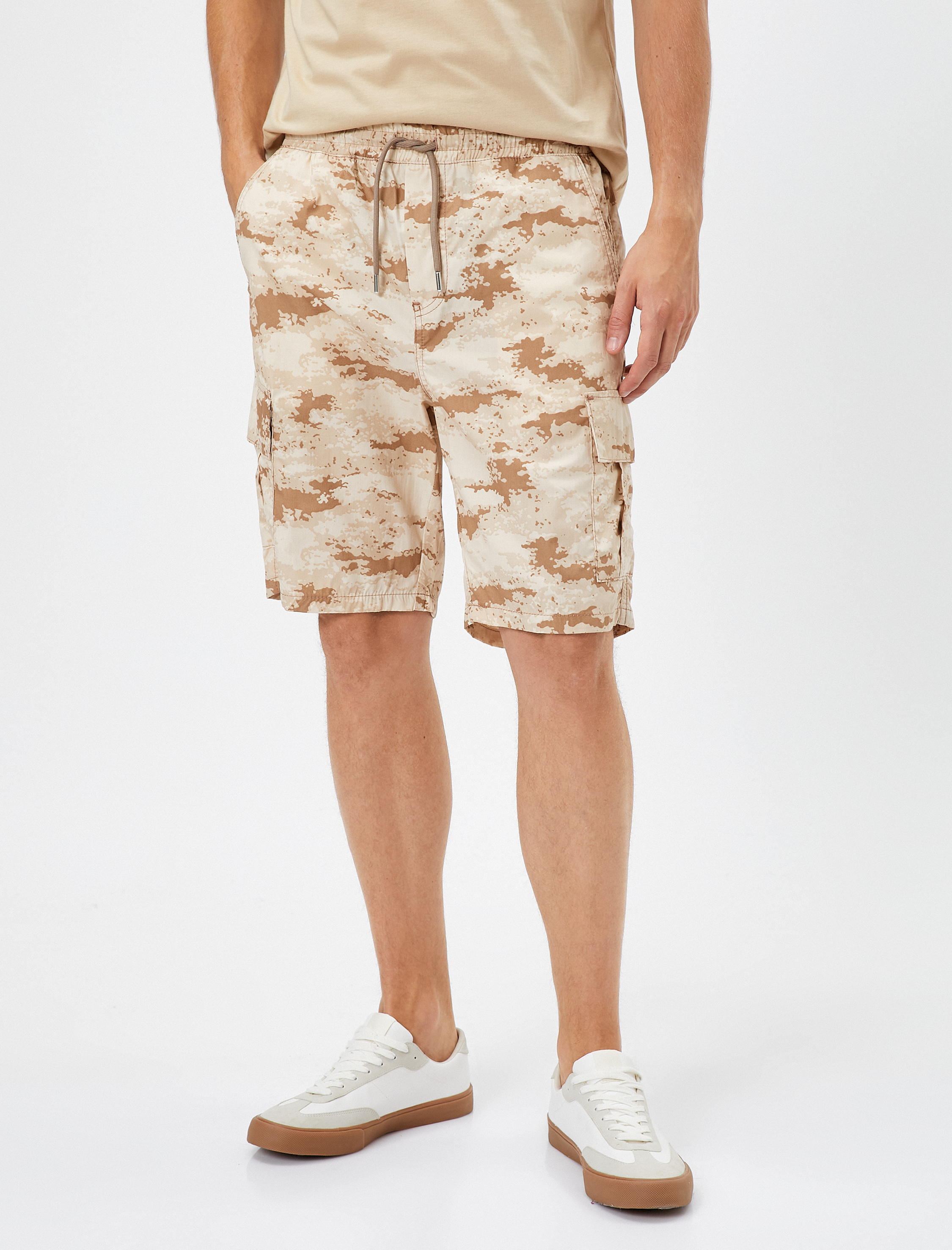   Kargo Şort Kamuflaj Baskılı Beli Bağcıklı Cep Detaylı Pamuklu