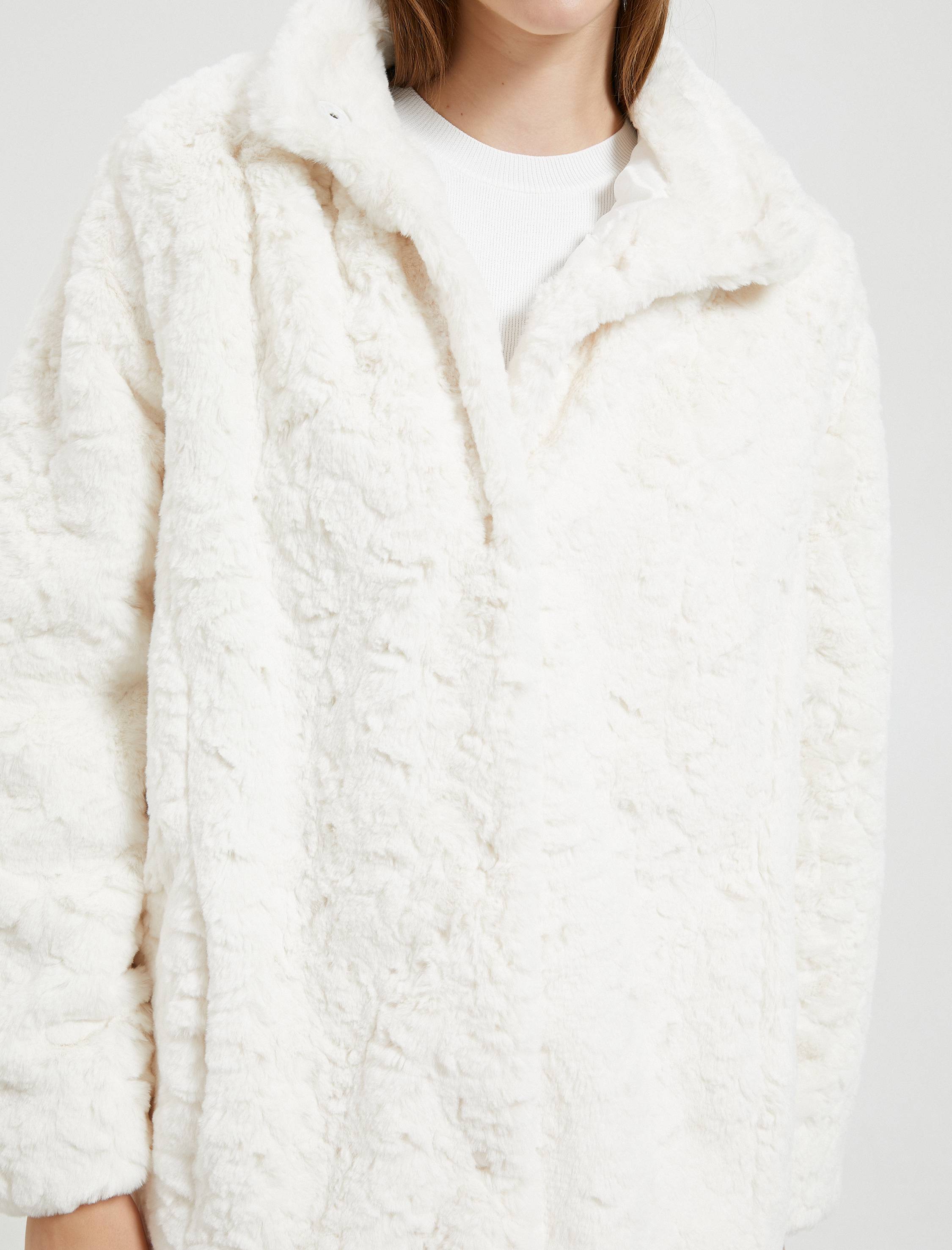   Peluş Mont Dik Yaka Cep Detaylı Astarlı