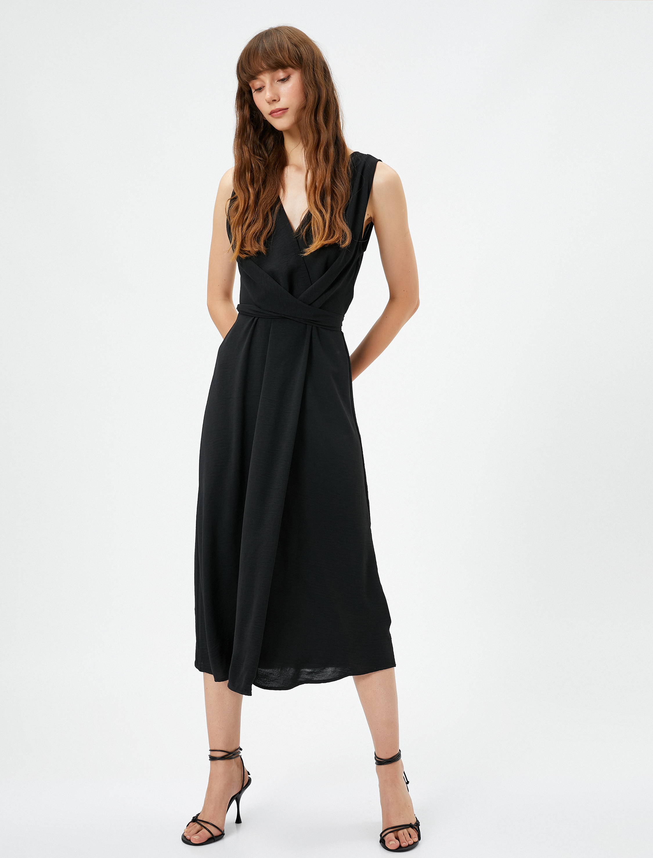   Midi Elbise V Yaka Drapeli Kalın Askılı