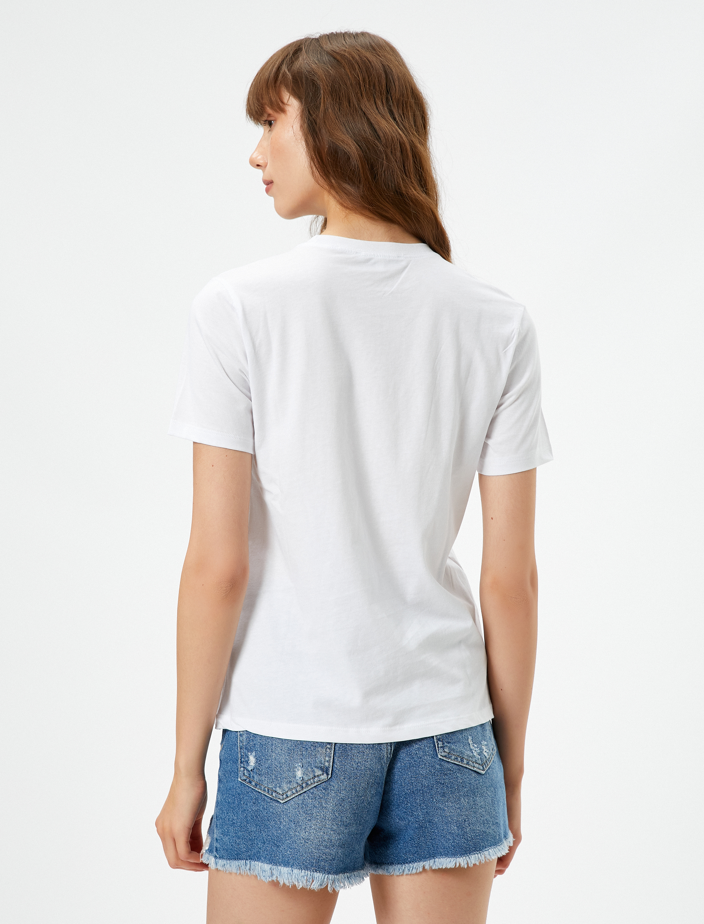   Koton X Şahika Ercümen - Bisiklet Yaka Kısa Kollu Baskılı Tişört