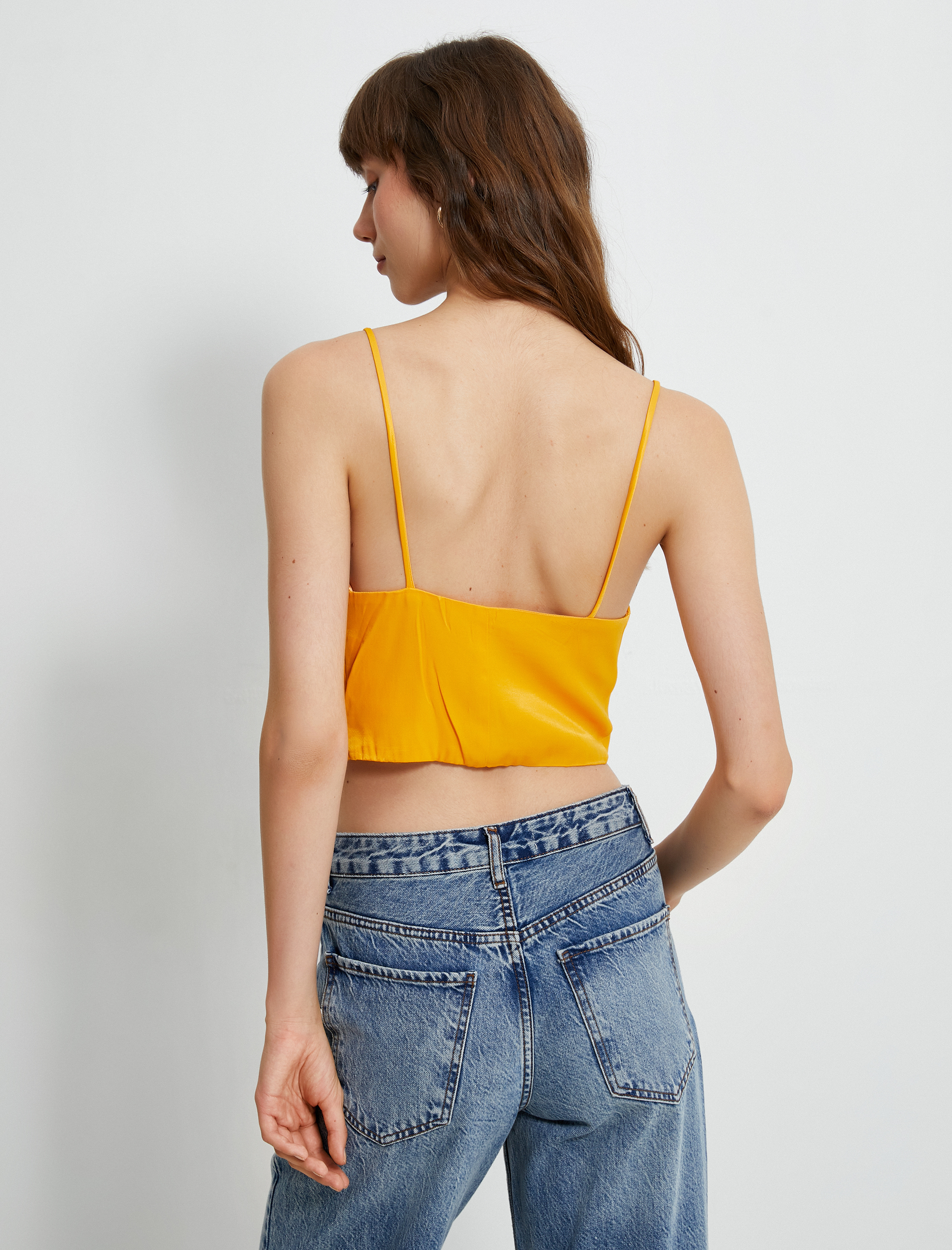   Crop Saten Bluz İnce Askılı Degaje Yaka