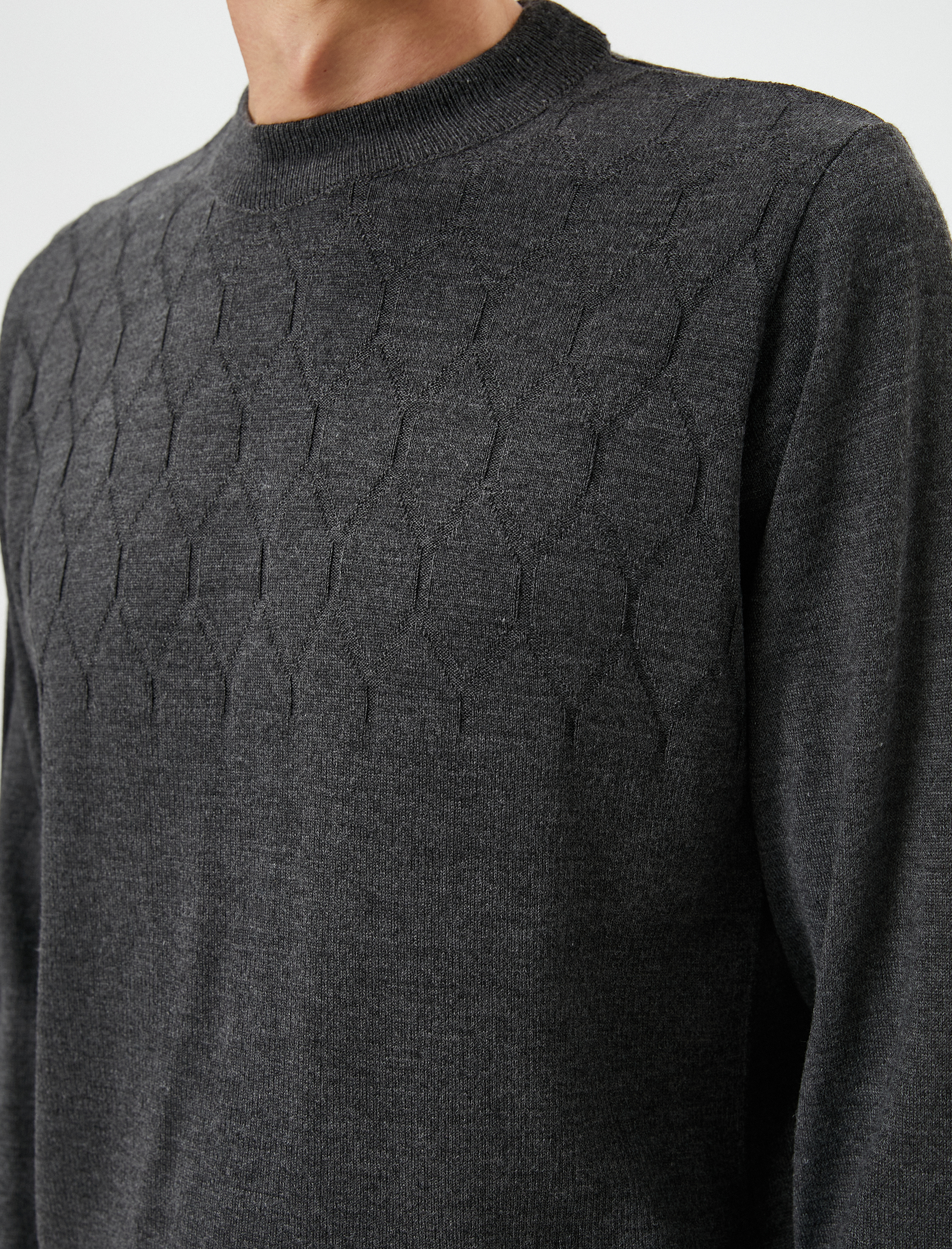   Bisiklet Yaka Kazak Slim Fit Dokulu Ribanalı Uzun Kollu