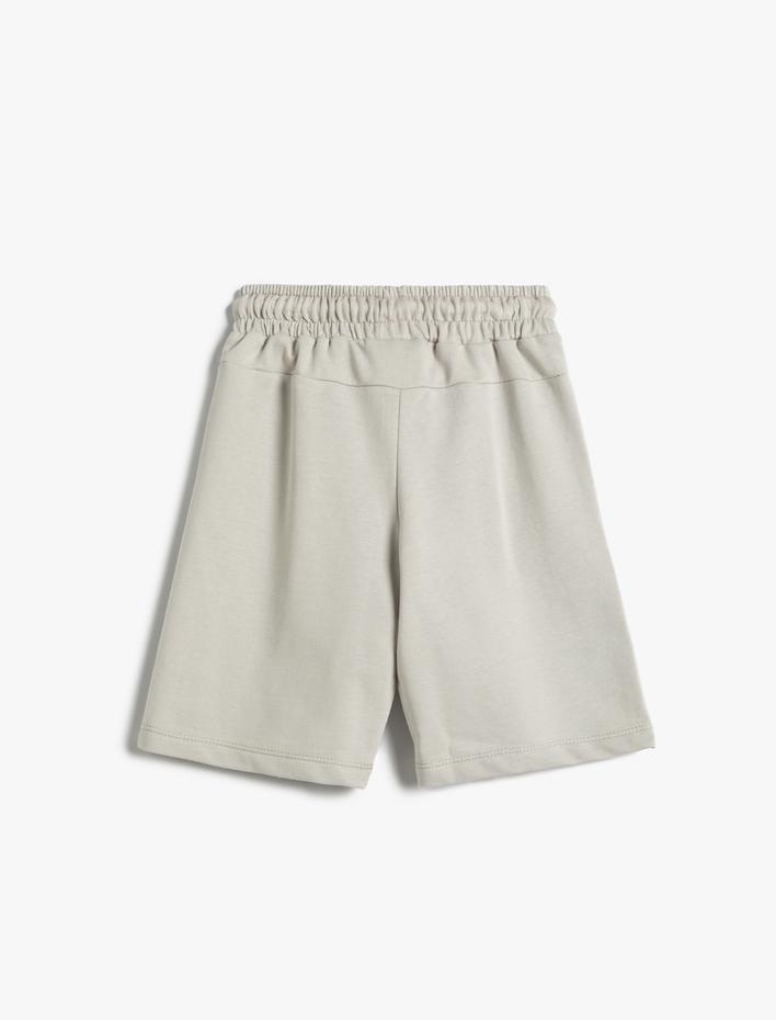 Erkek Çocuk Şort Beli Bağlamalı Cepli Pamuklu Paraşüt Kumaş Detaylı