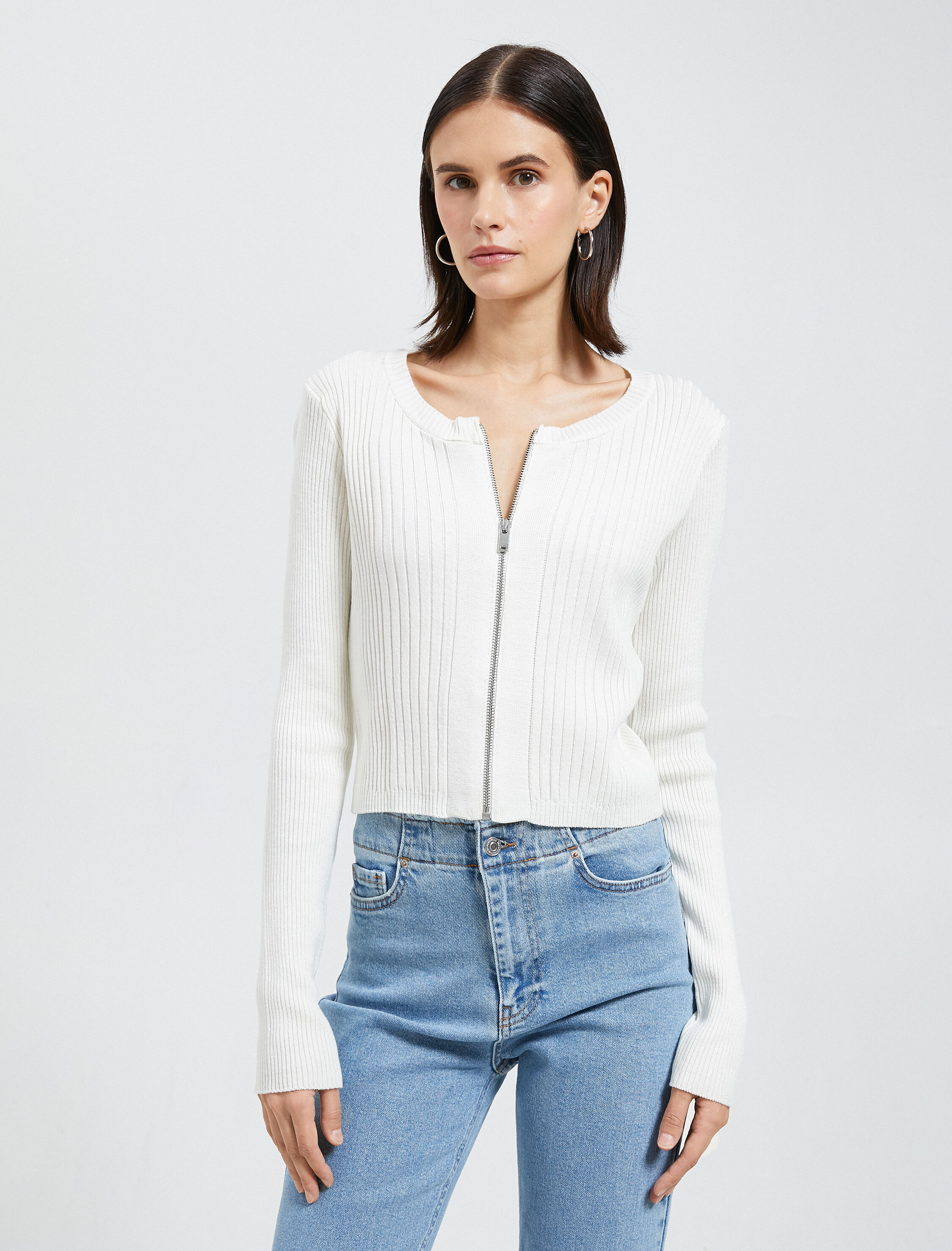   Fermuarlı Hırka Ribanalı Yuvarlak Yaka