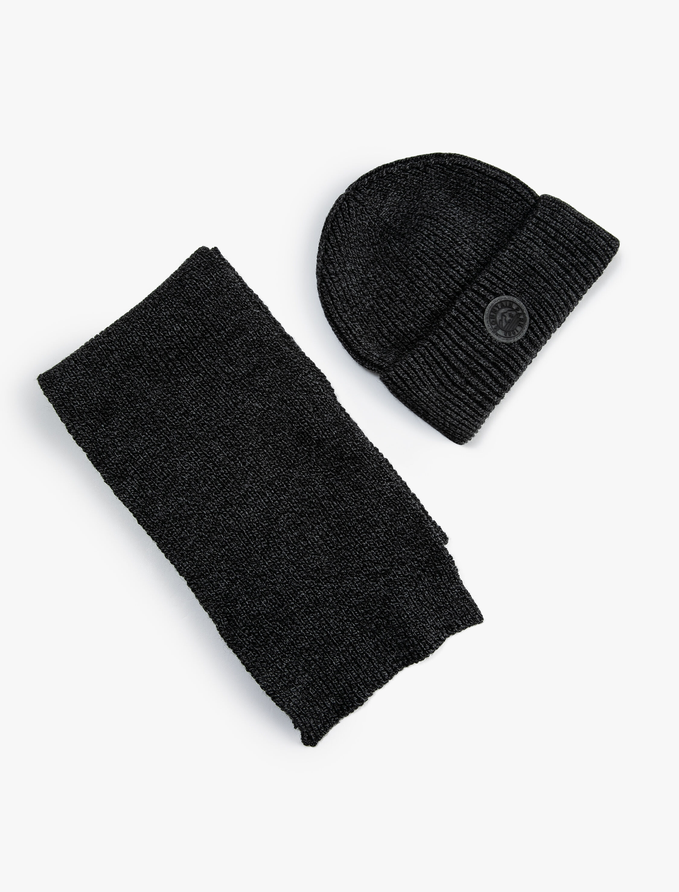  Erkek Çocuk Ribanalı Örgü Bere Seti