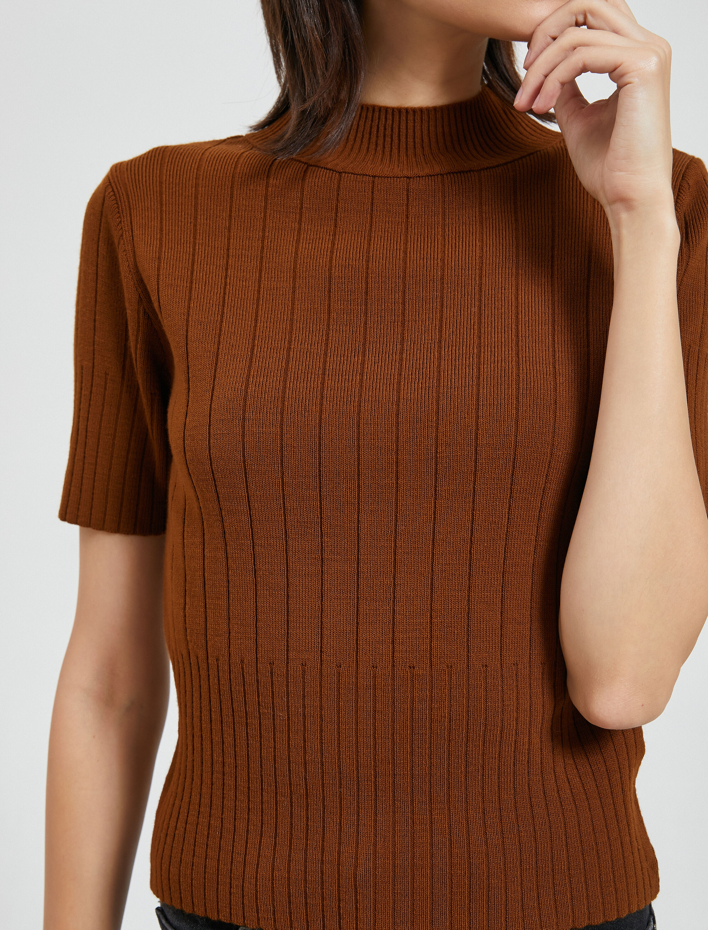   Yarım Balıkçı Yaka Kazak Triko Ribanalı Kısa Kollu