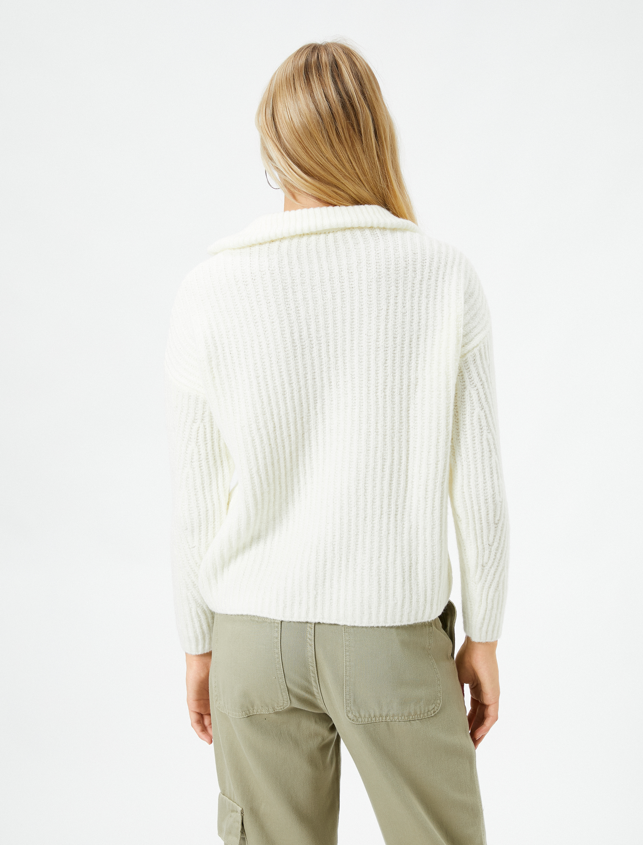   Yarım Fermuarlı Triko Kazak Dik Yaka Lastik Örgü Detaylı Yumuşak Dokulu