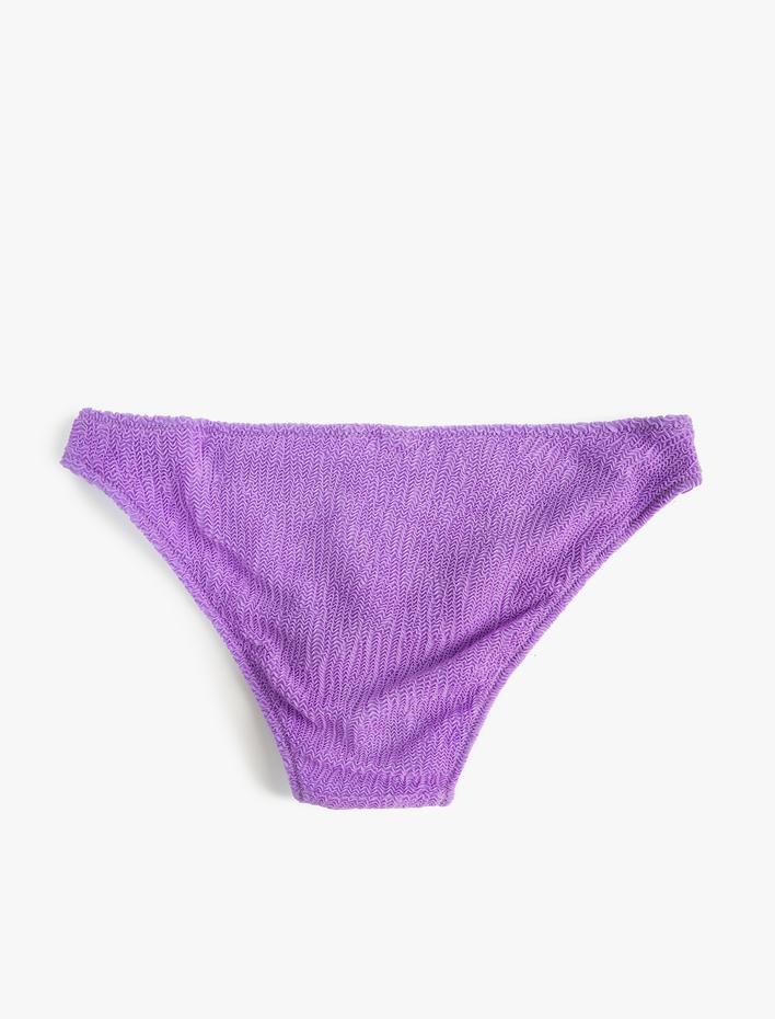  Bikini Altı Dokulu Normal Bel