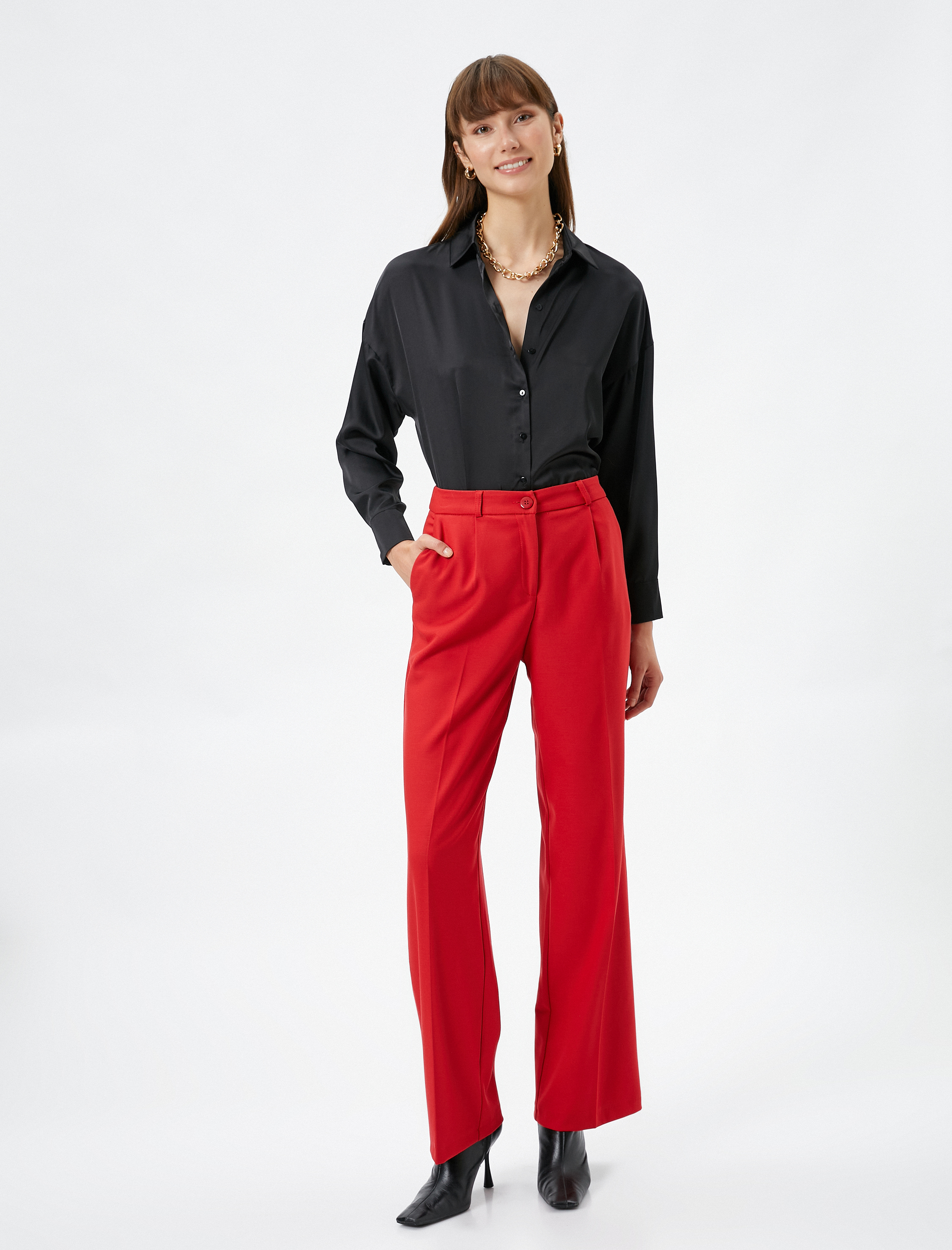   Bol Paça Pantolon Kumaş Düğmeli Normal Bel Cepli