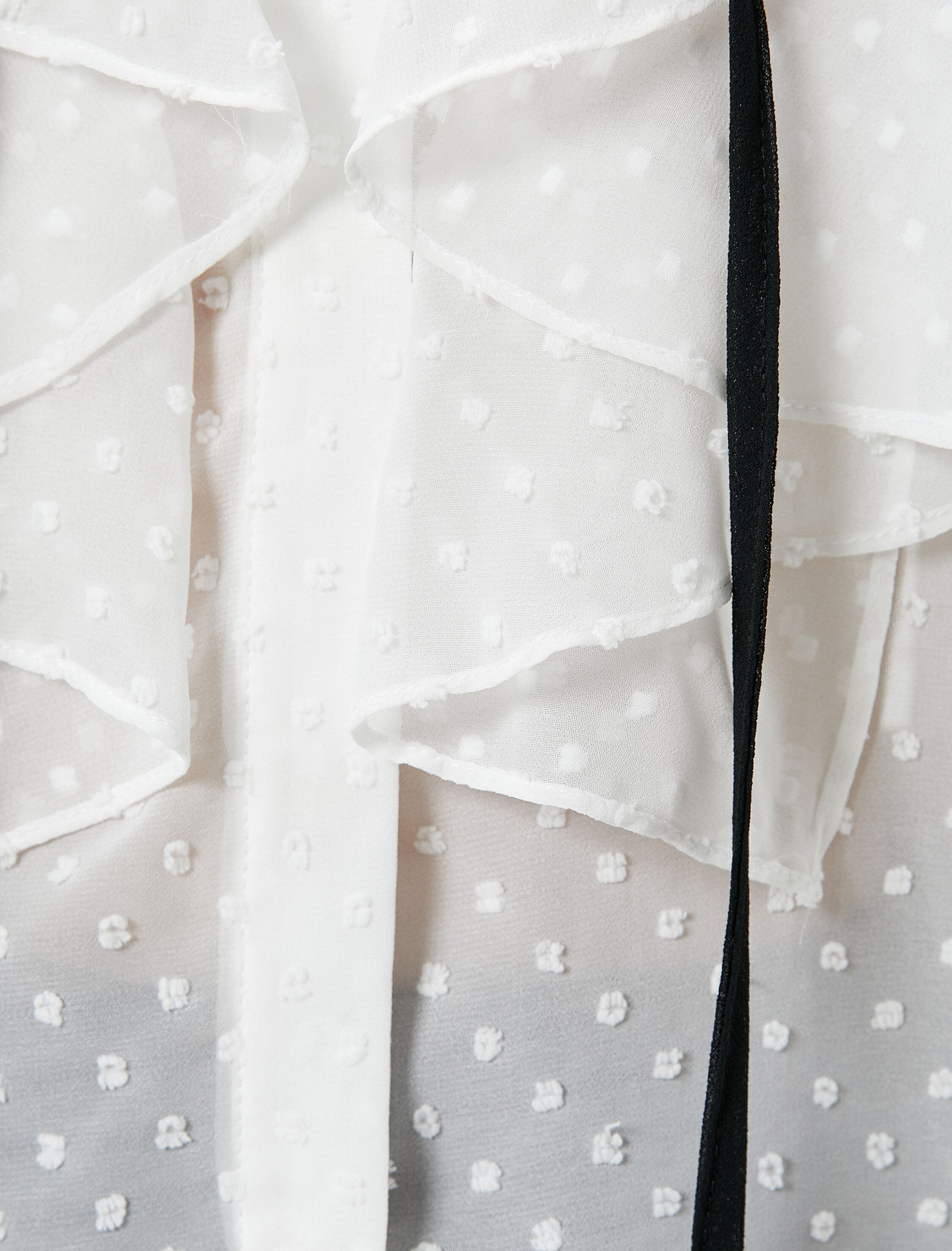   Şifon Gömlek Fular Yaka Fırfırlı Balon Kollu