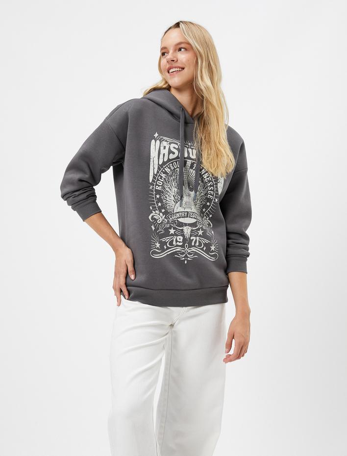  Şardonlu Kapüşonlu Sweatshirt Baskılı Rahat Kesim Ribanalı Uzun Kollu