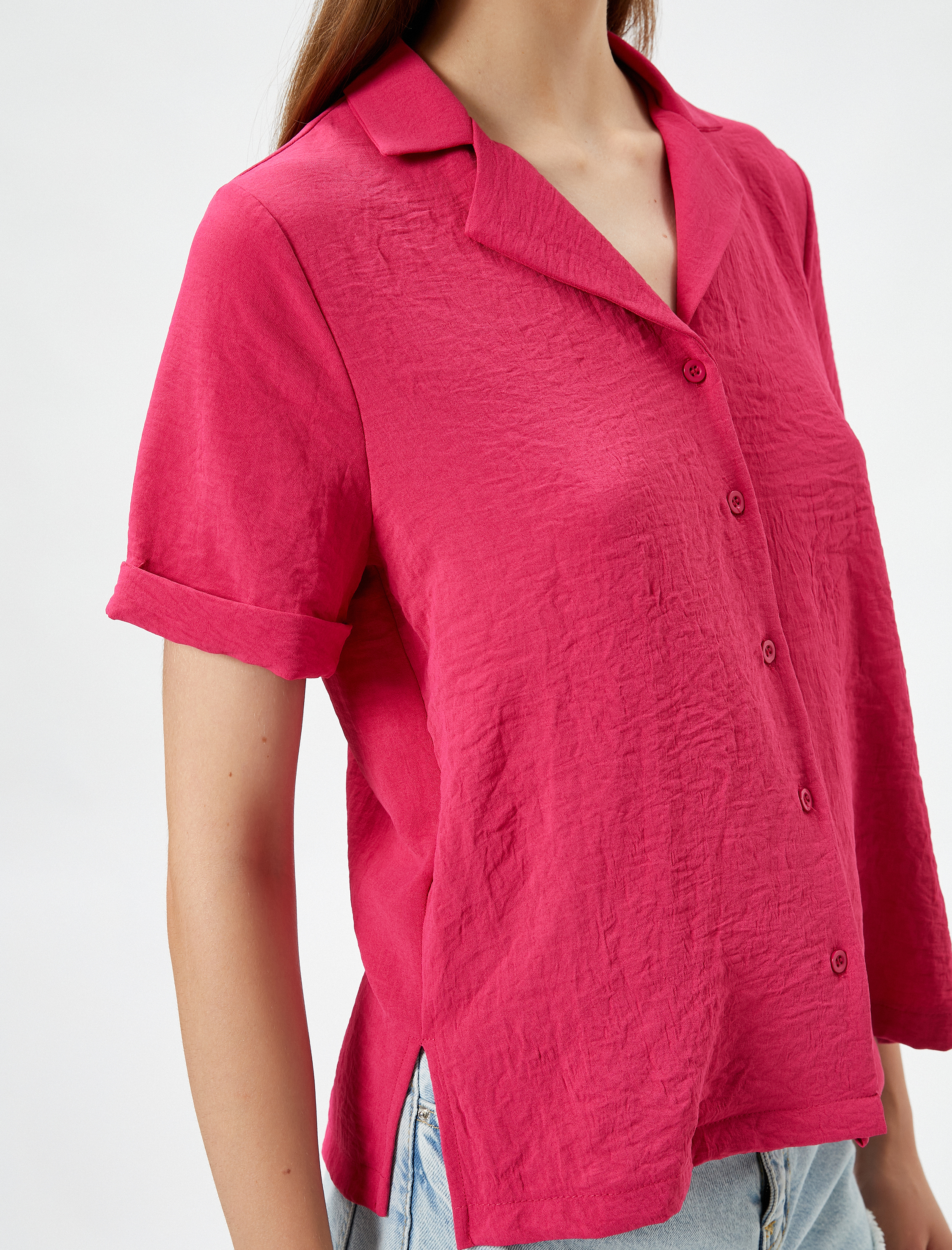   Kısa Kollu Gömlek Dokulu Düğmeli Cep Detaylı