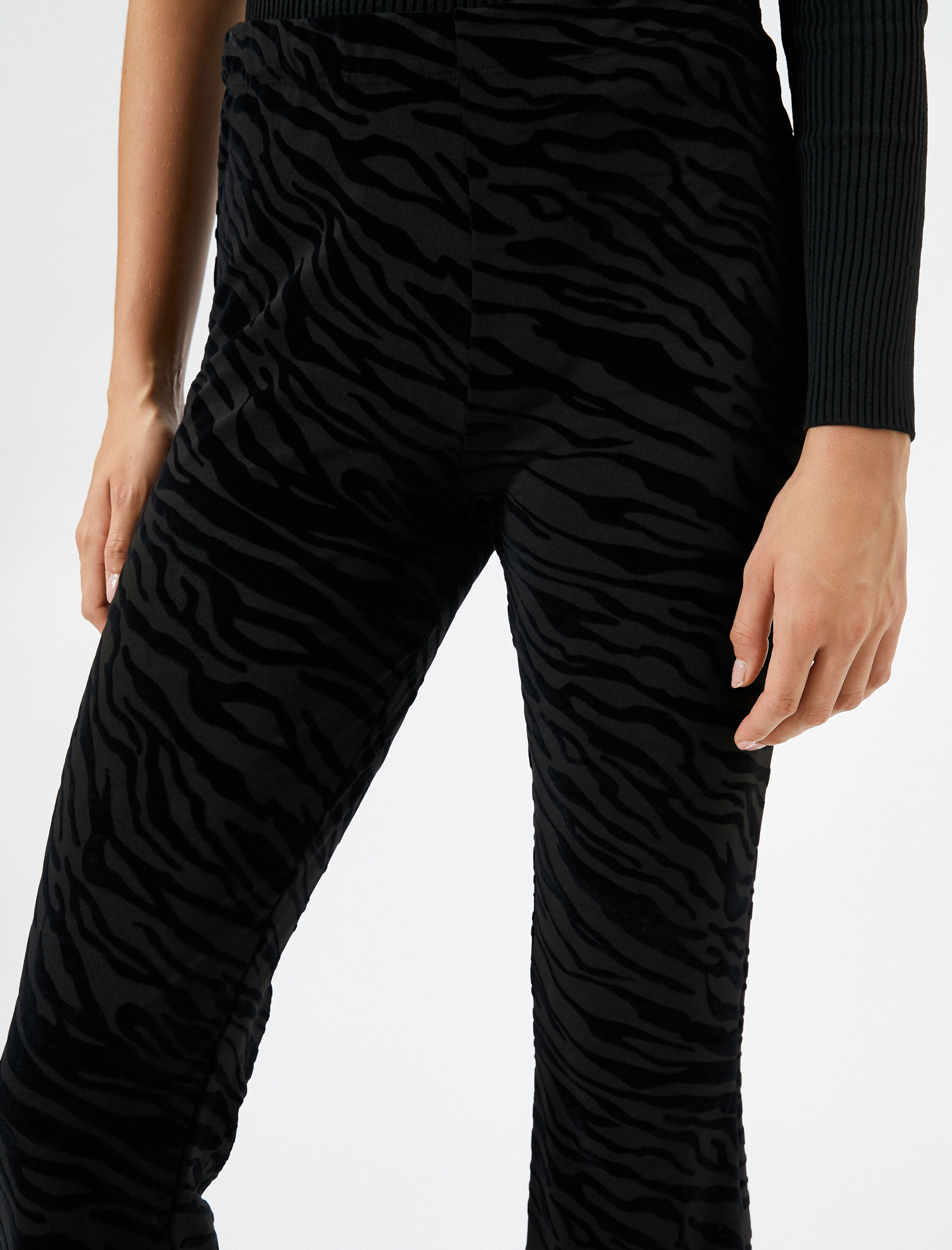   Tayt Pantolon İspanyol Paça Yüksek Bel Zebra Desenli